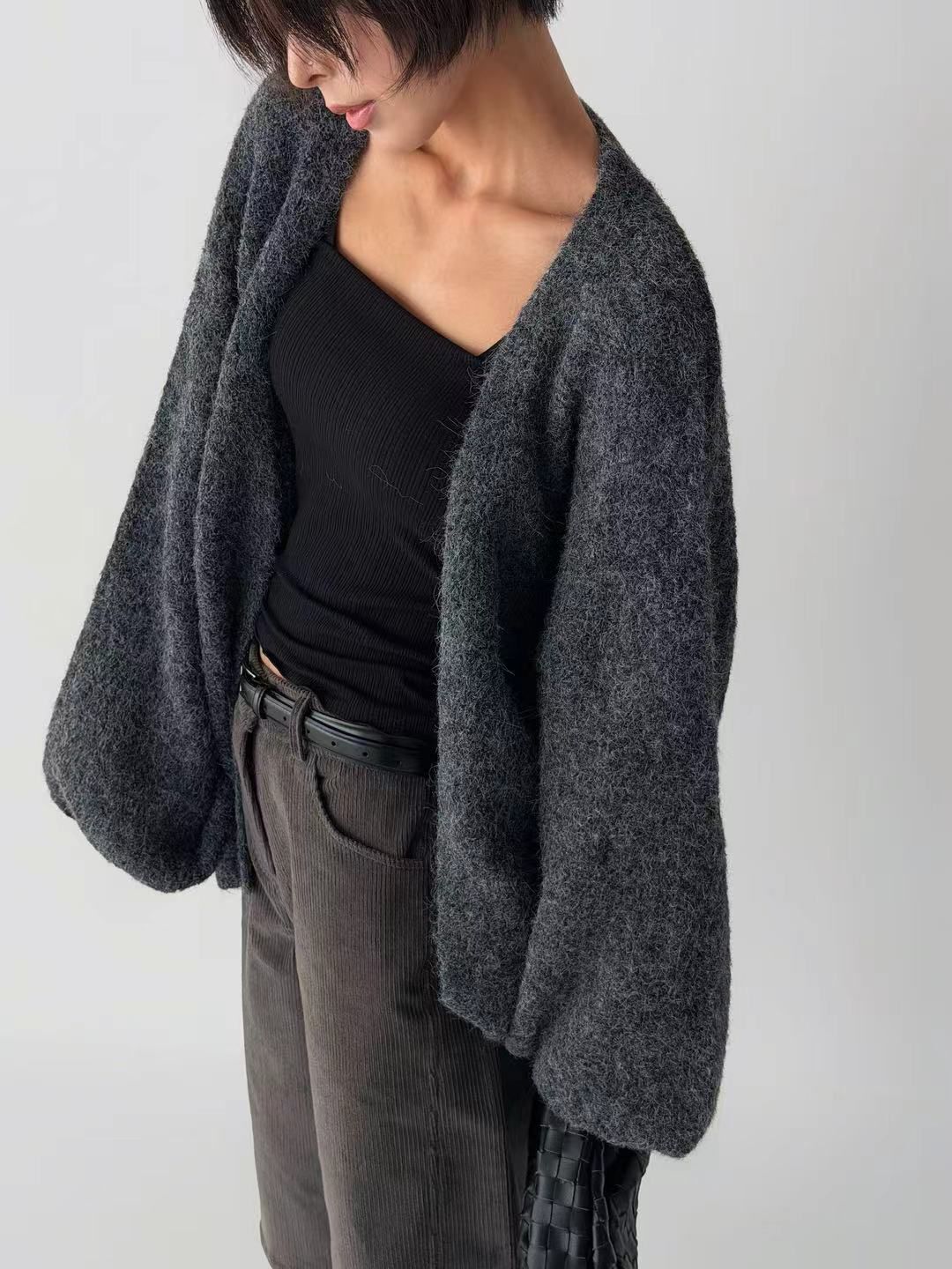 SN065 淨色開胸闊袖外套 Free size