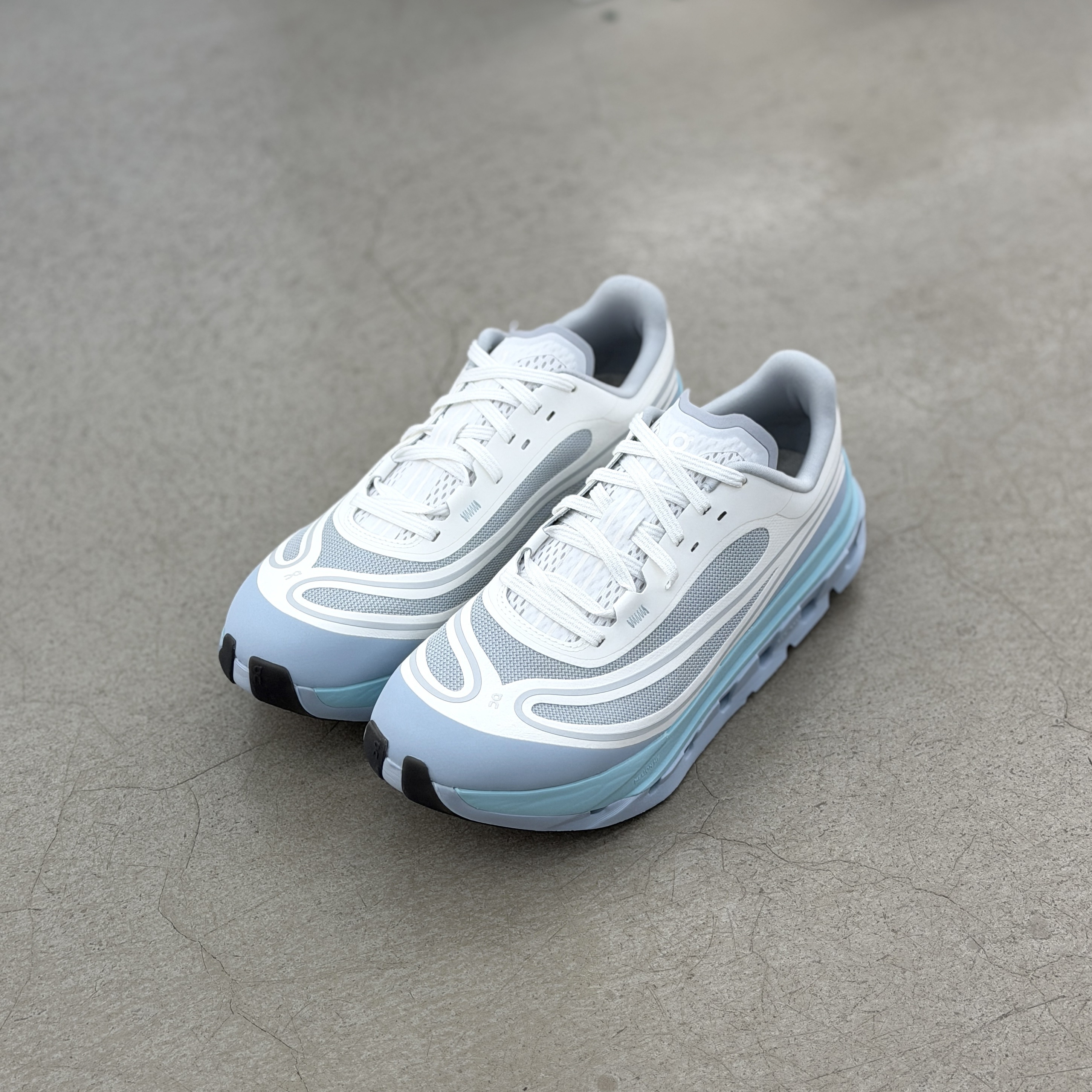 IKON x On Cloudflow 5 AD