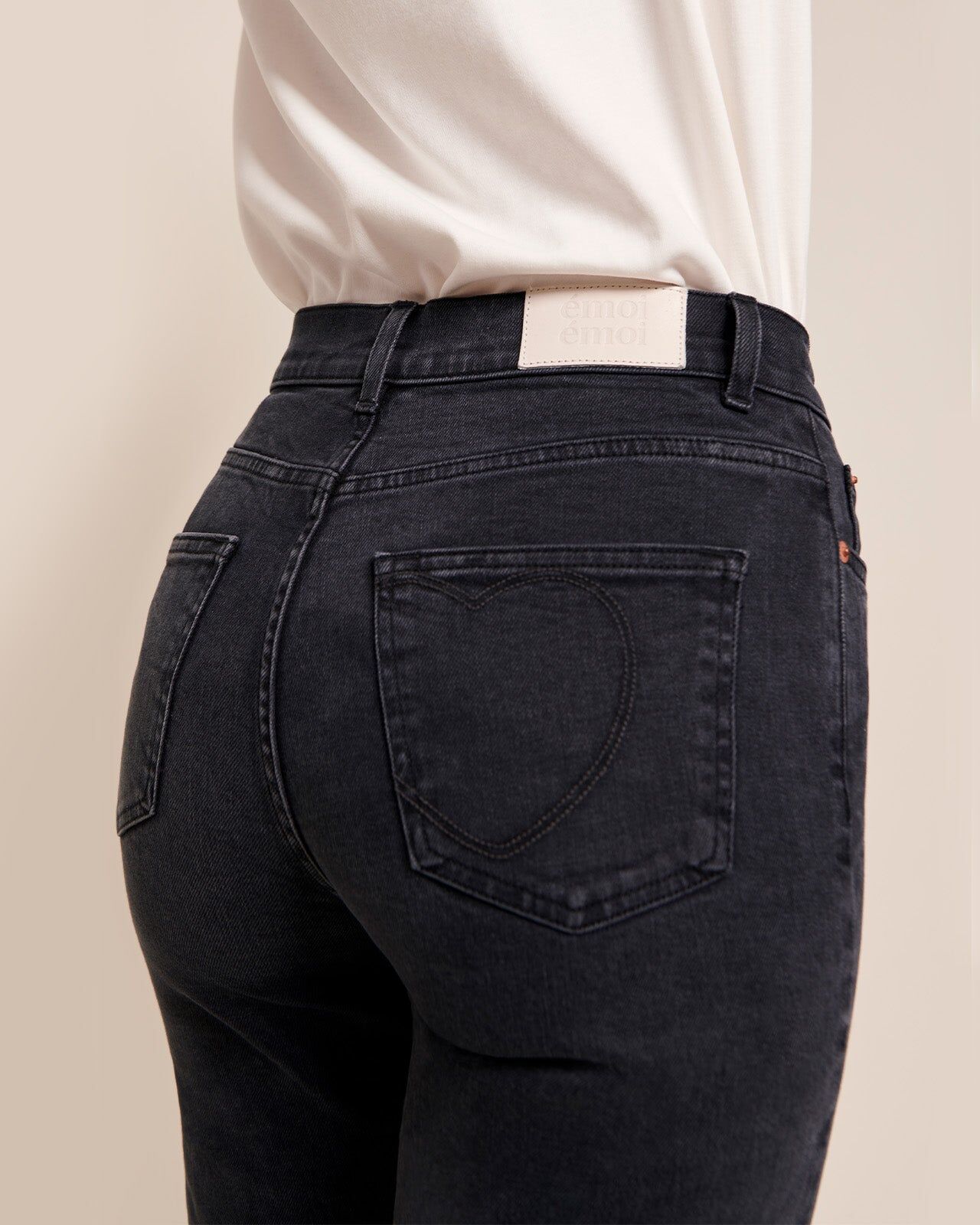 The Jean Who Loves You - Black Stone | émoi émoi