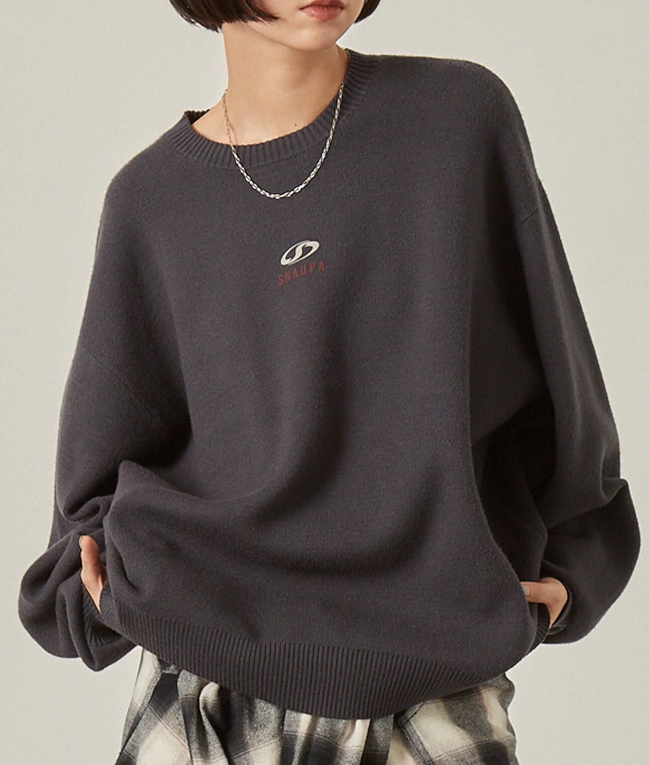 【預購】JN122705 Snap club logo印花衛衣式圓領針織上衣