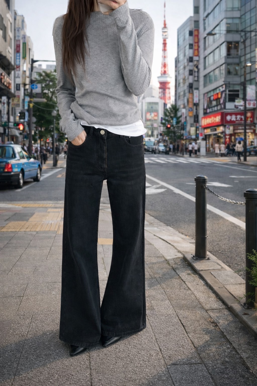 Nellie&Co.保暖薄絨微喇叭牛仔褲