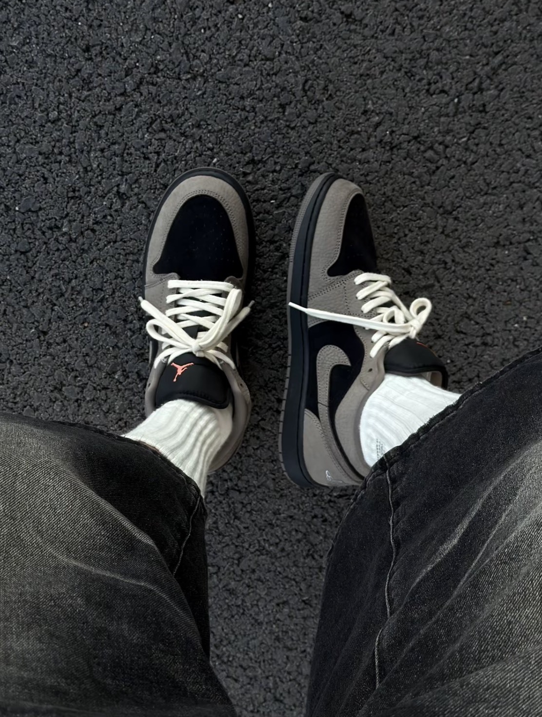 <倒鉤平替✨>Nike Air Jordan 1 Low “Olive Grey” Brings Back 麂皮拼接 摩卡深棕