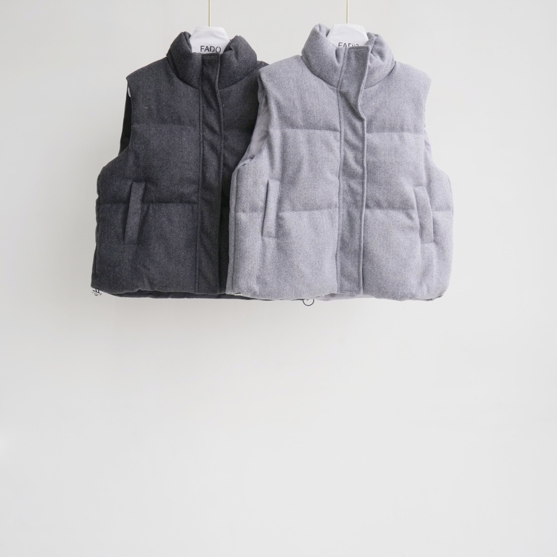 法朵Fado shop｜抽繩立領羽絨鋪棉背心 8894011 深灰/淺灰