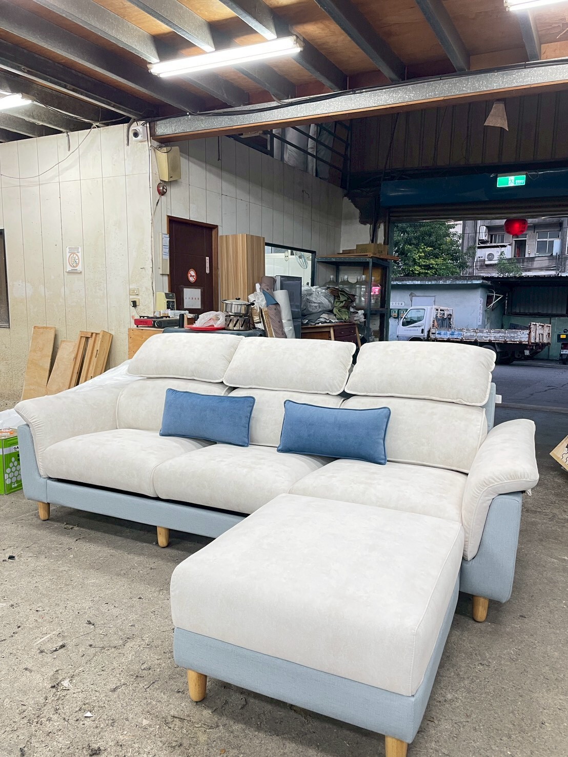 起家微調沙發｜專屬你的剛好