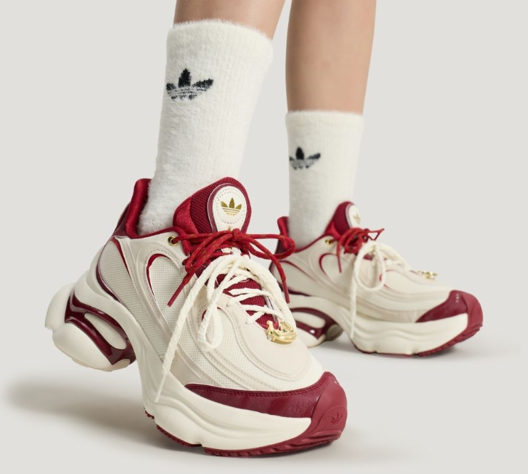 CNY X OZVENUZ 增高 馬年限定款 小巴黎世家 紅白 (女款)  KI2801