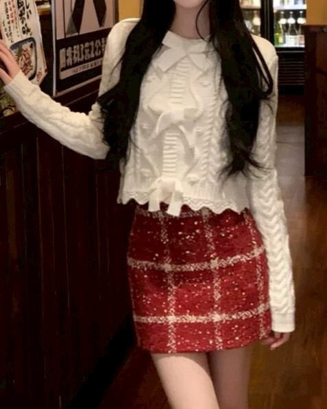 胸蝴蝶結下擺鋸齒麻花針織上衣