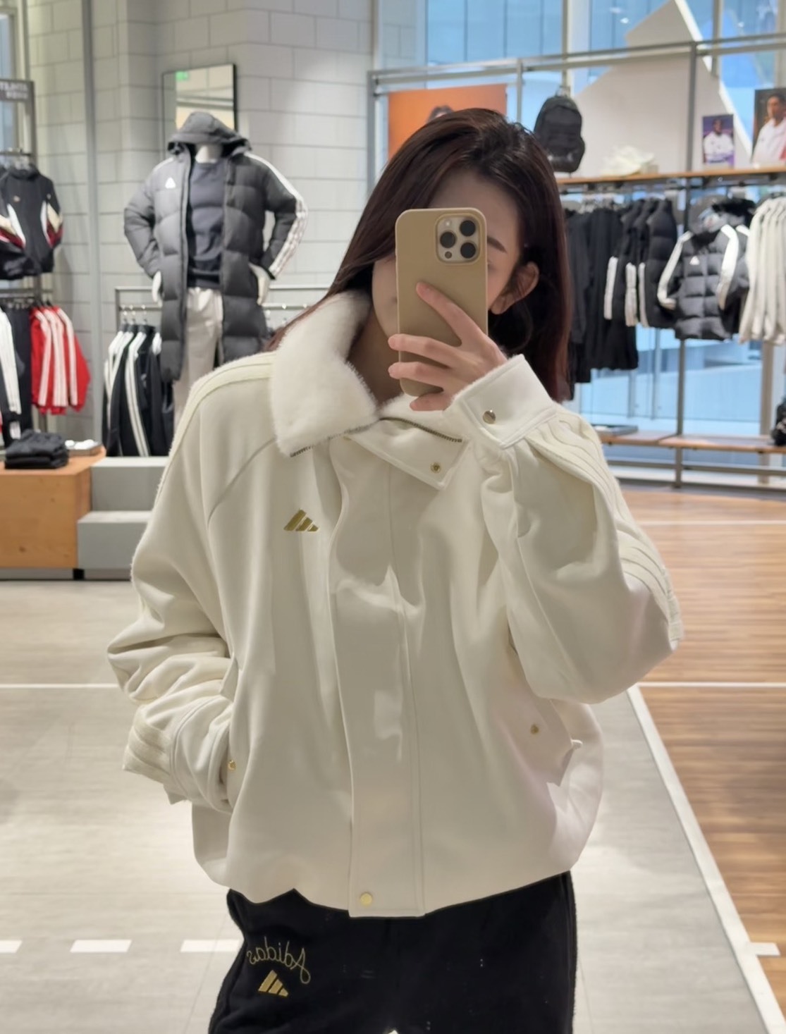 <暖呼呼🤍> ADIDAS 溫柔雪白 雙拉鍊毛毛外套