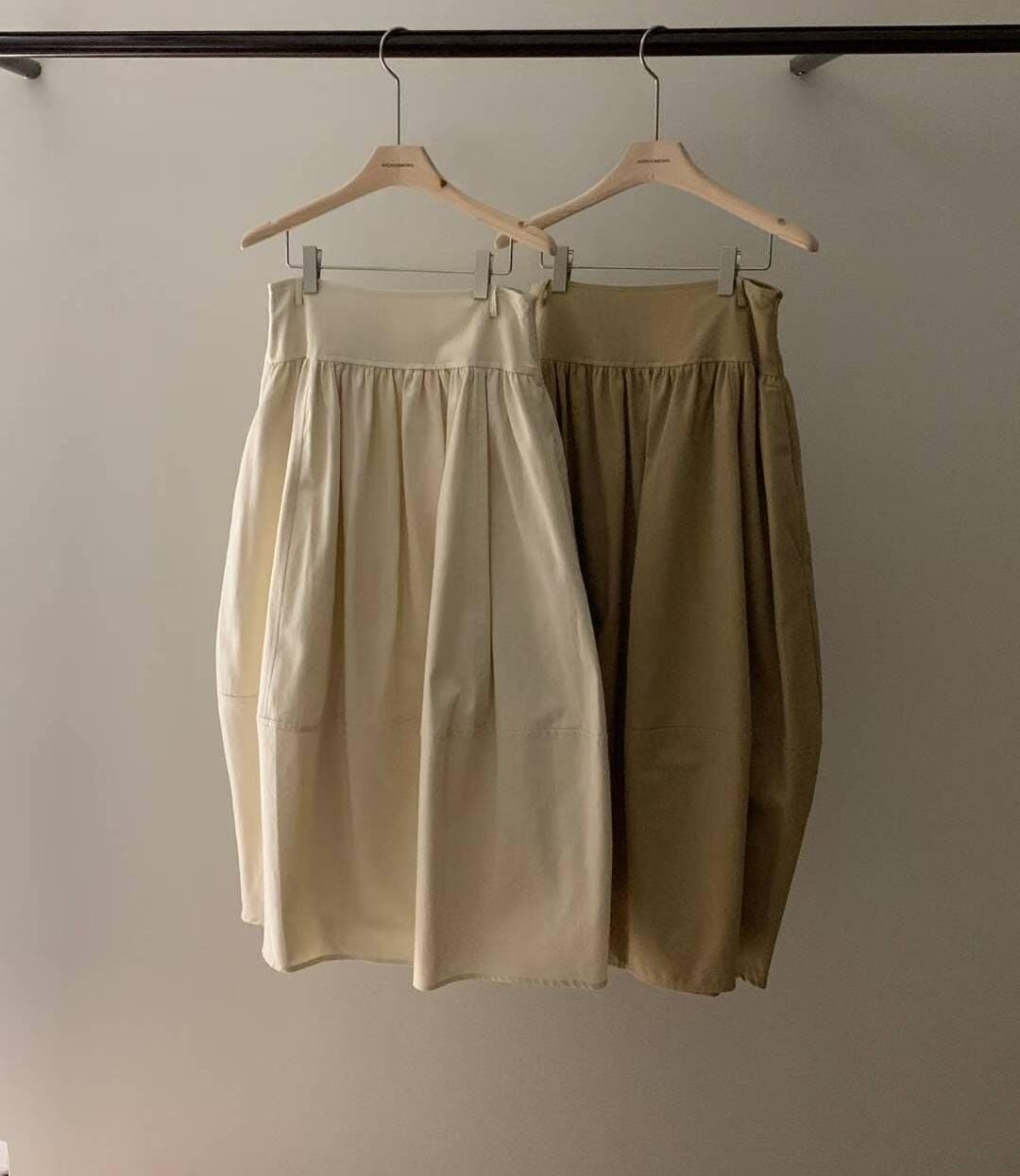 AY5309 氣質傘型休閒裙 *特價* (購物金不適用)