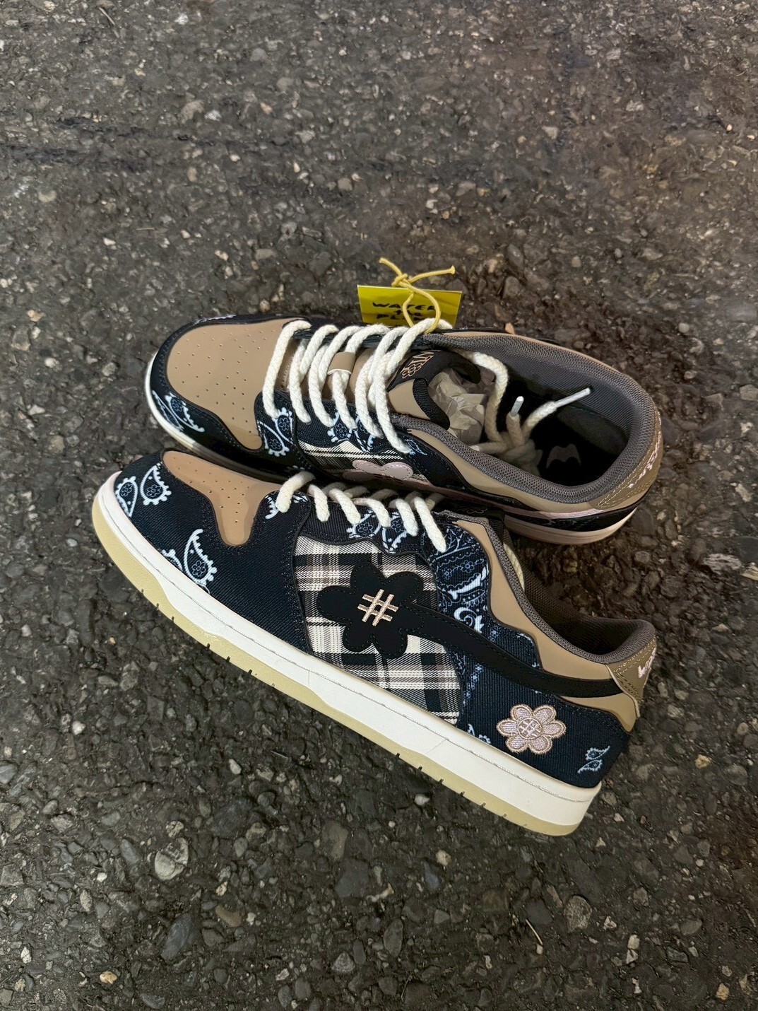 WATER THE PLANT 限定款 變形蟲 單寧粉黑Logo小花鞋 WTP "GANGSTA" DREAM KICKS | PAISLEY