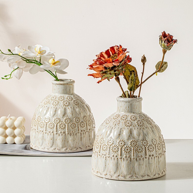 《6484》蒲公英浮雕陶瓷收口花瓶