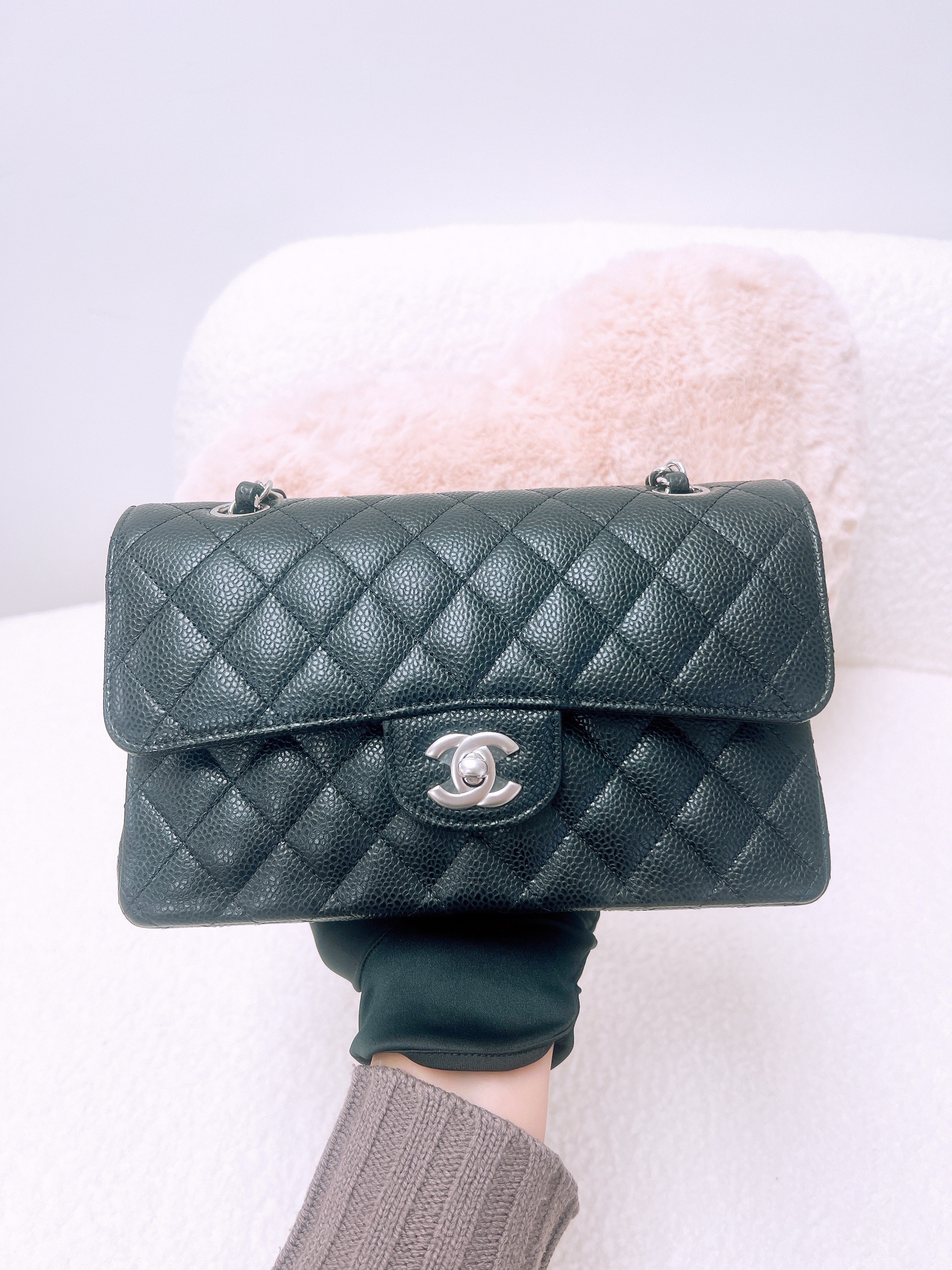Chanel classic flap small cf 23 (black caviar/ silver)