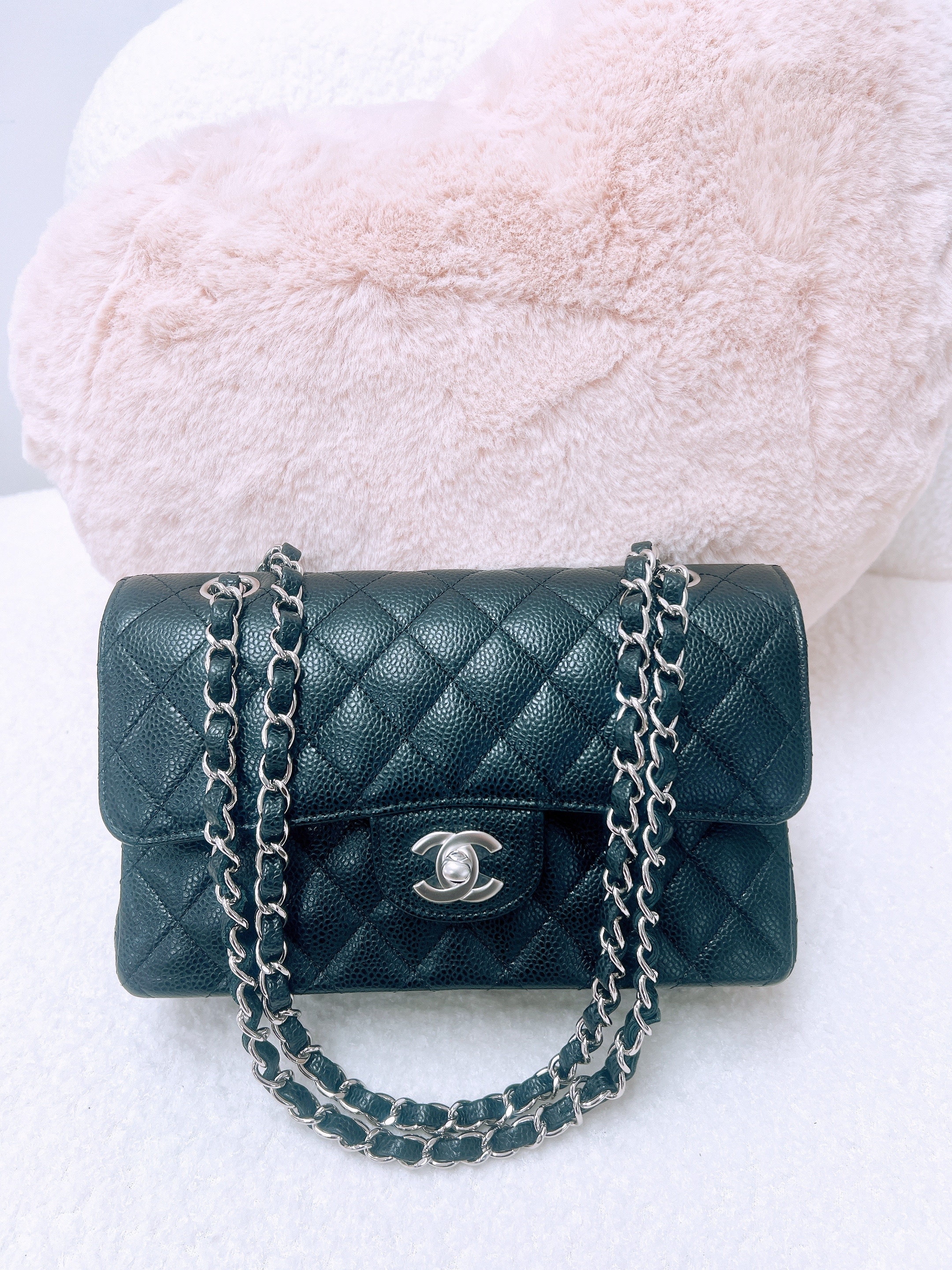 Chanel classic flap small cf 23 (black caviar/ silver)