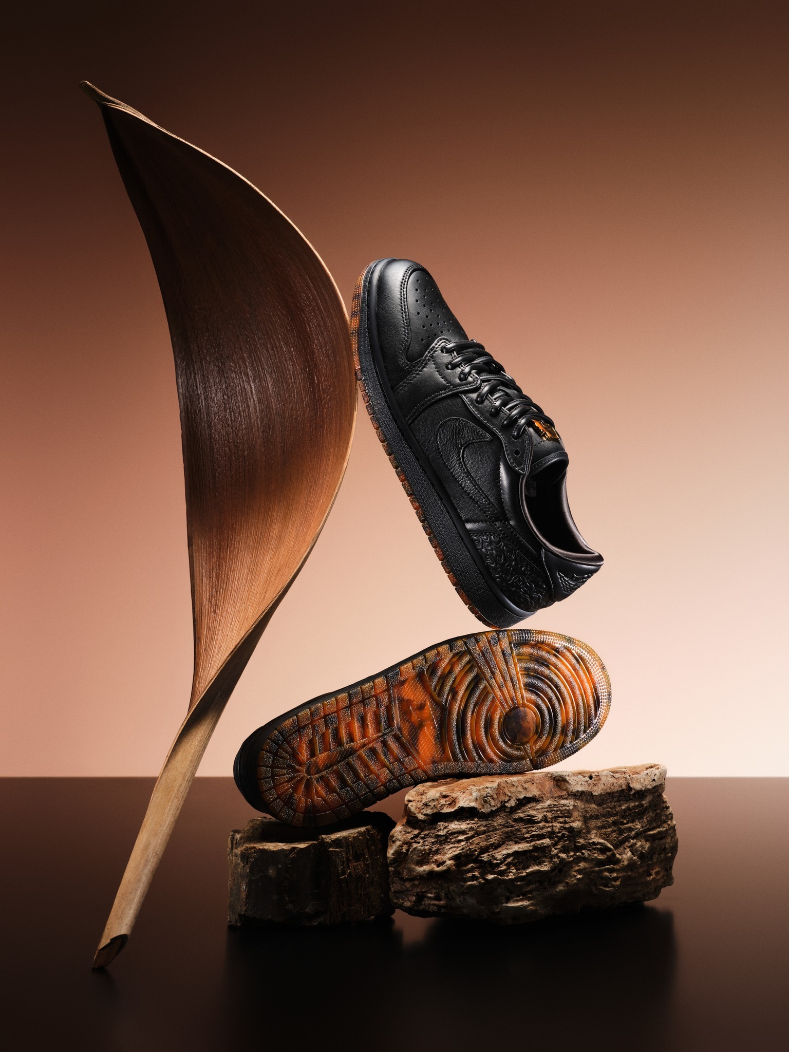 Nike Air Jordan 1 Low OG Xuan Wu AJ1 玄武 特殊 黑浮雕 中國風 IO3147001