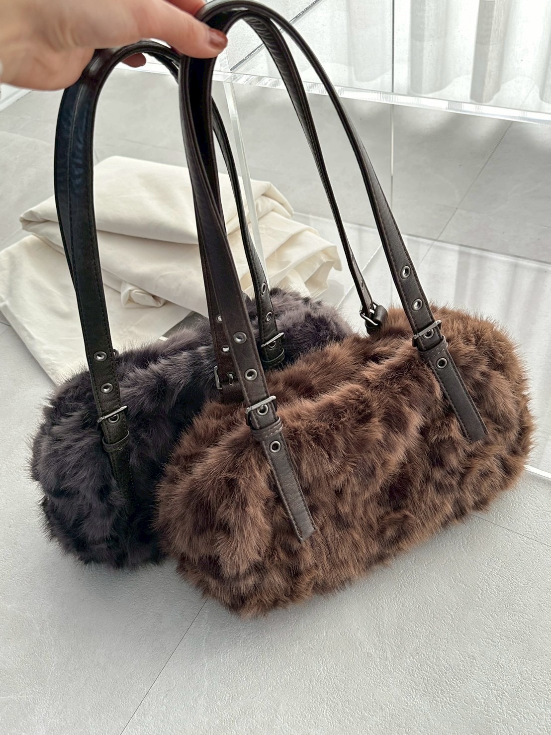 冬日毛茸茸豹紋包