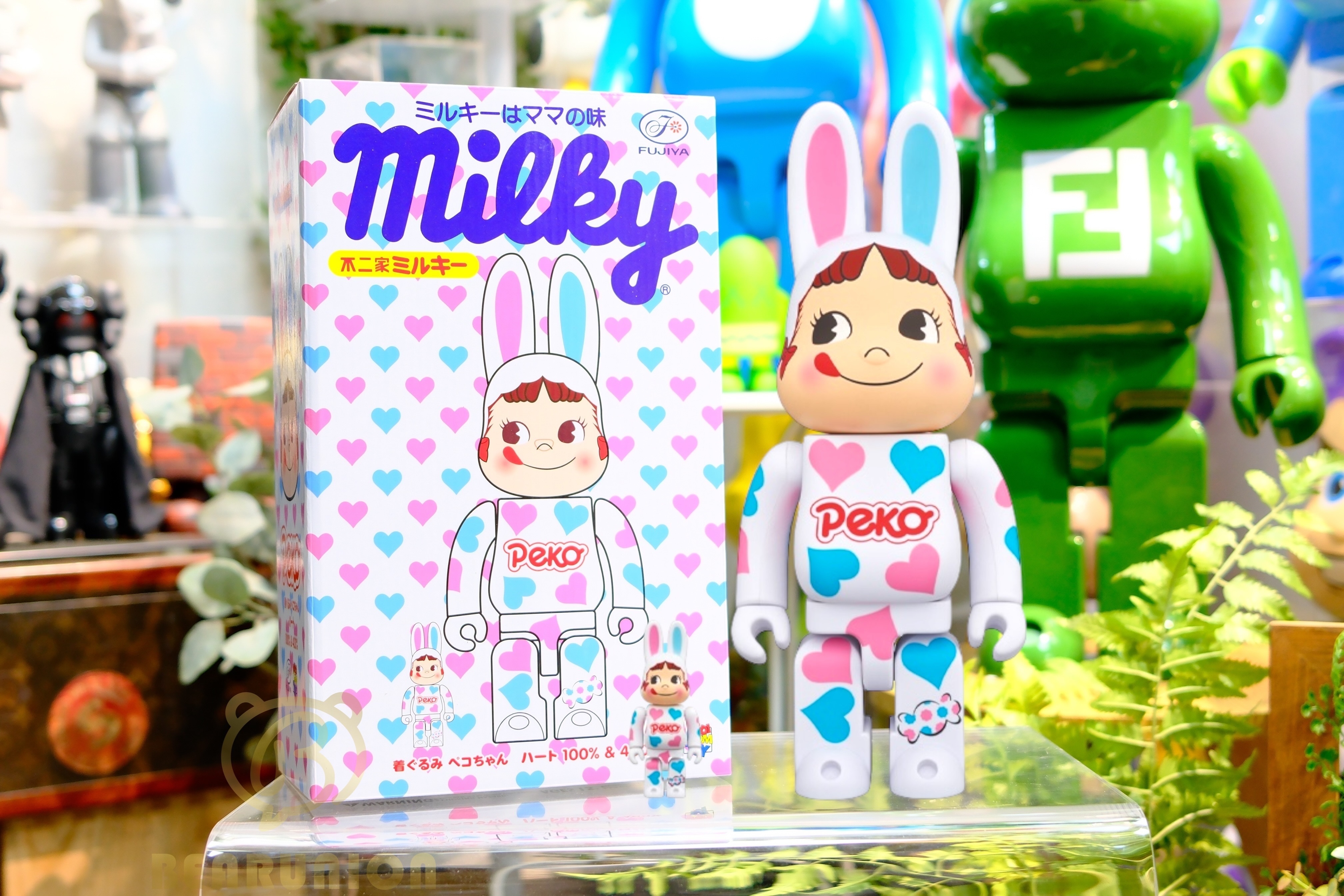 🥇現貨🥇R@BBRICK 400% Costume Peko Chan Heart 不二家