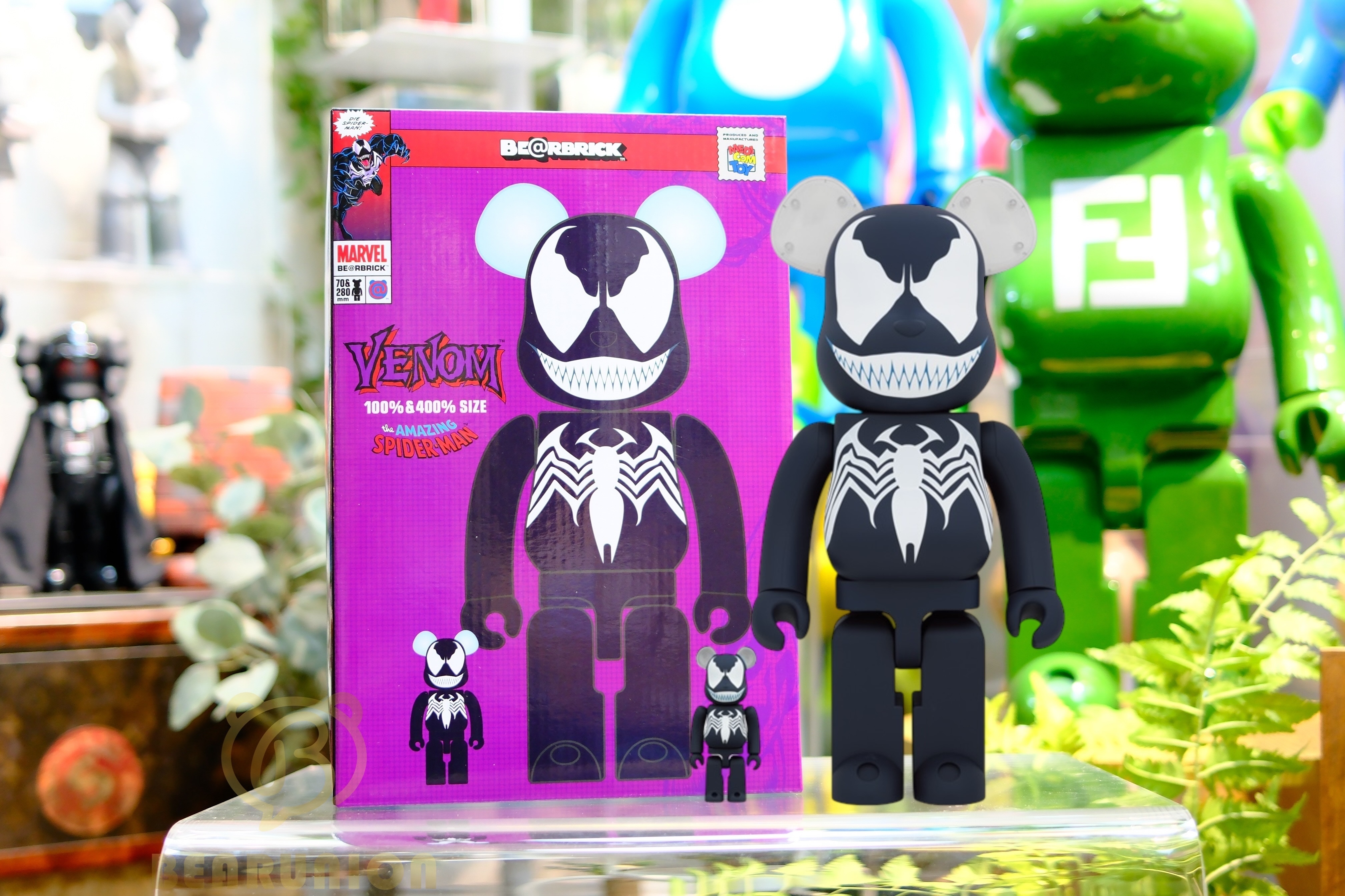Bearbrick 400%+100% Venom