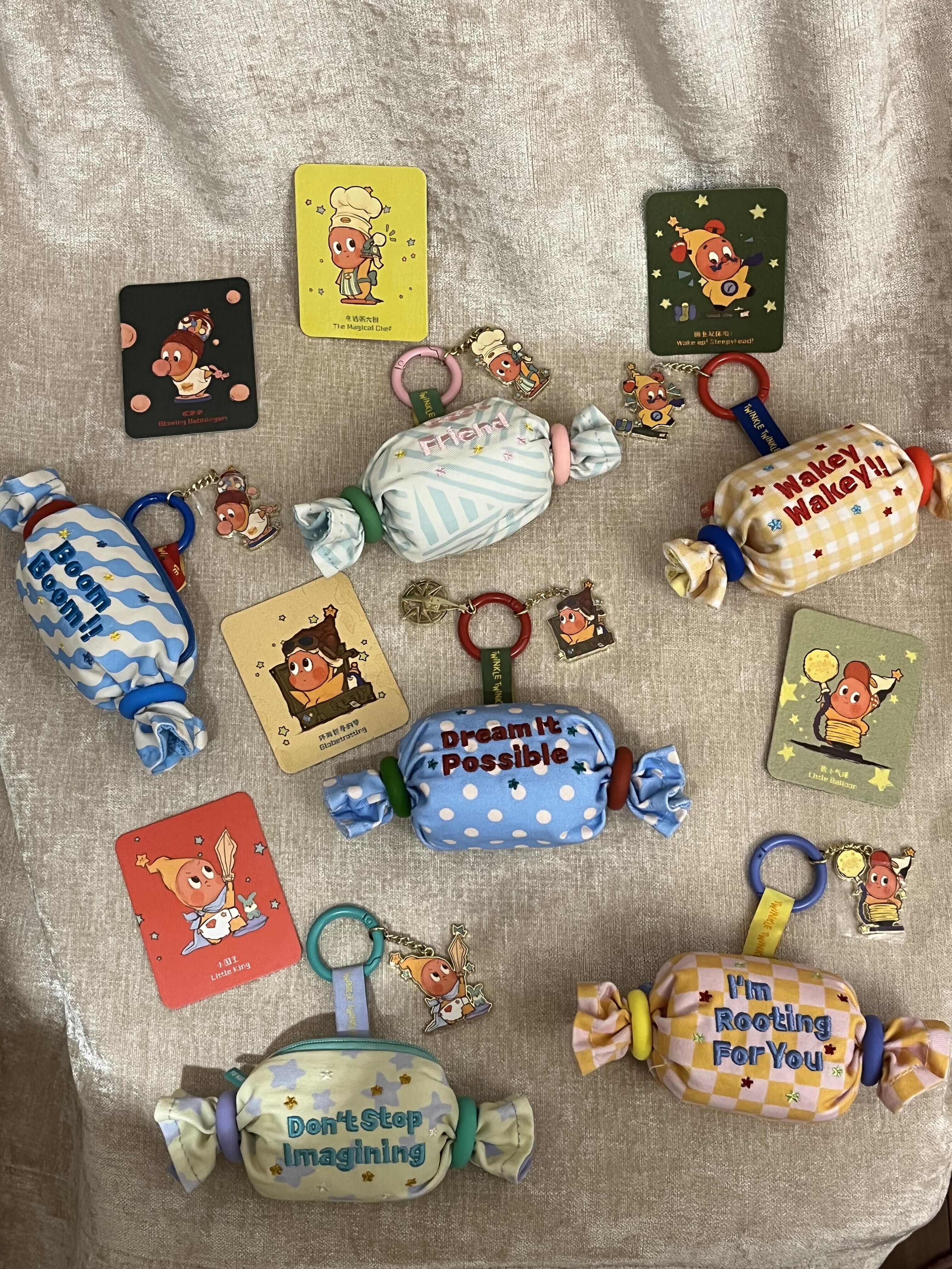 本週限時接單!! POPMART 泡泡瑪特 123!星星人系列 糖果包 迷你包吊飾 盲盒 鑰匙圈 6+1款(任買兩件711免運)/預購