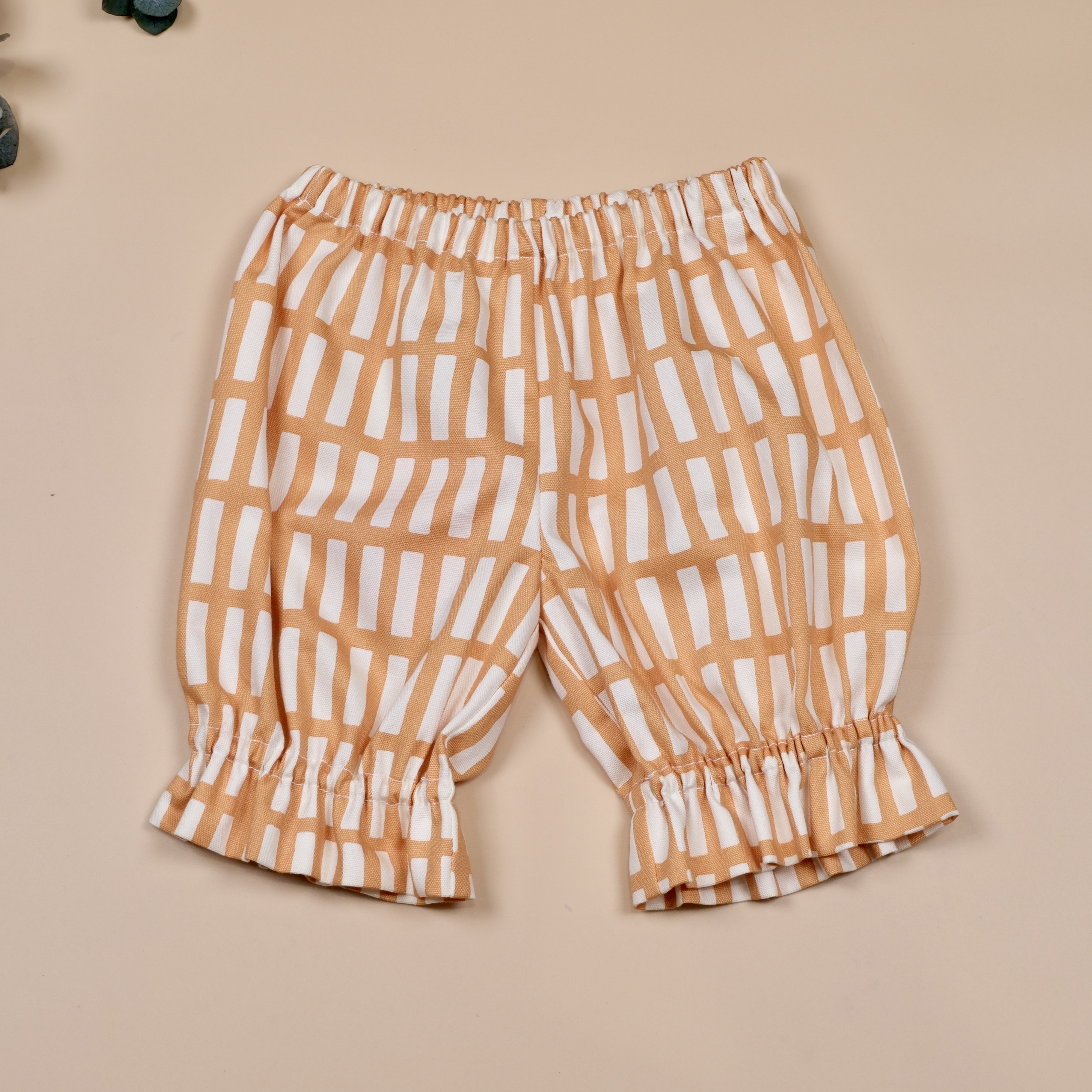 小步日常系列 ❖ 長格橘橙色 ❖ 手作及膝短褲