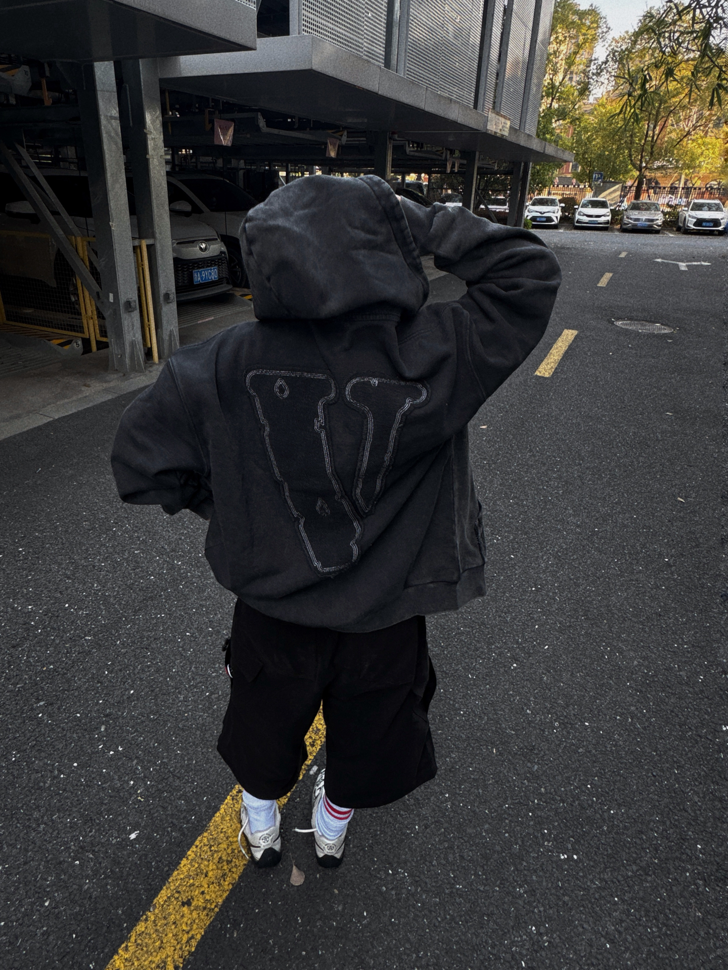 代購-VLONE 大logo系列 背面字母刺繡 連帽外套 男女同款 2色