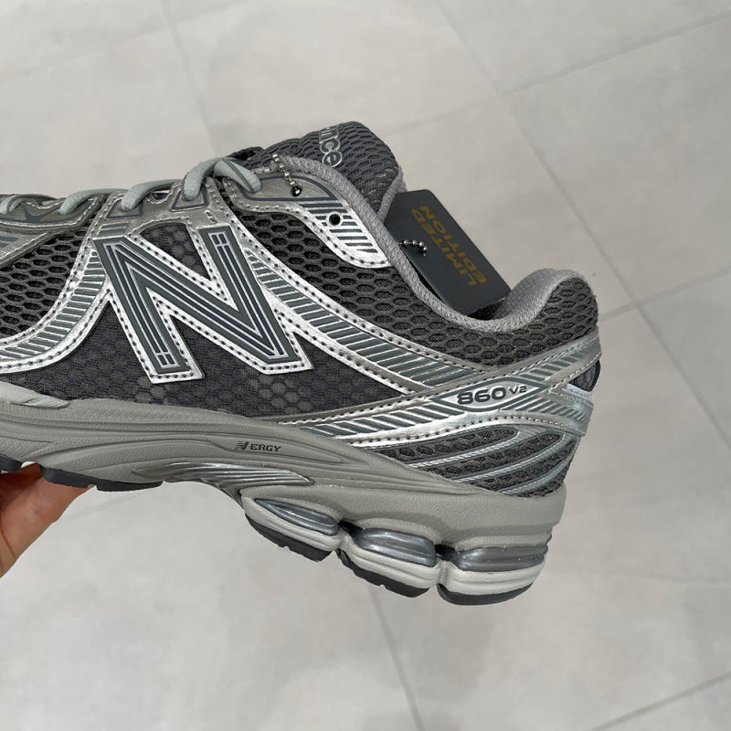 <年末折扣🇯🇵> NEW BALANCE 860 NB 灰銀 液態銀 銀灰 復古 ML860SM2 / 預購