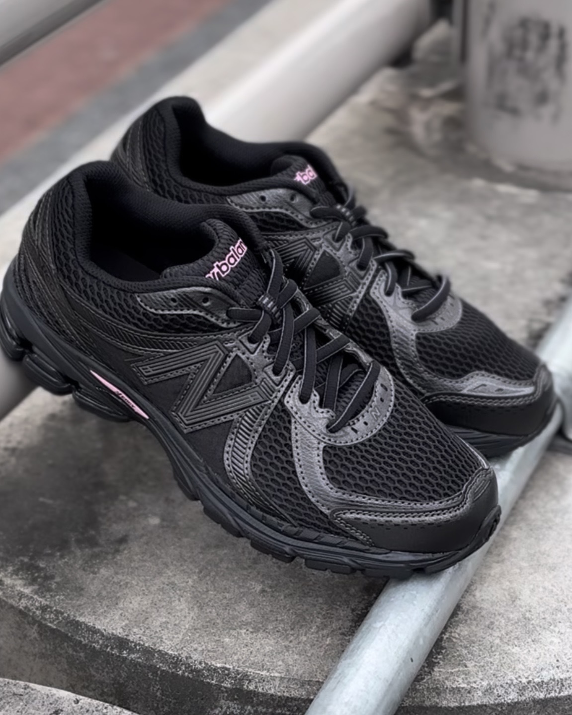 <年末折扣🇯🇵> NEW BALANCE 860 NB 黑粉 黑色 全黑 復古 ML860PH2 / 預購