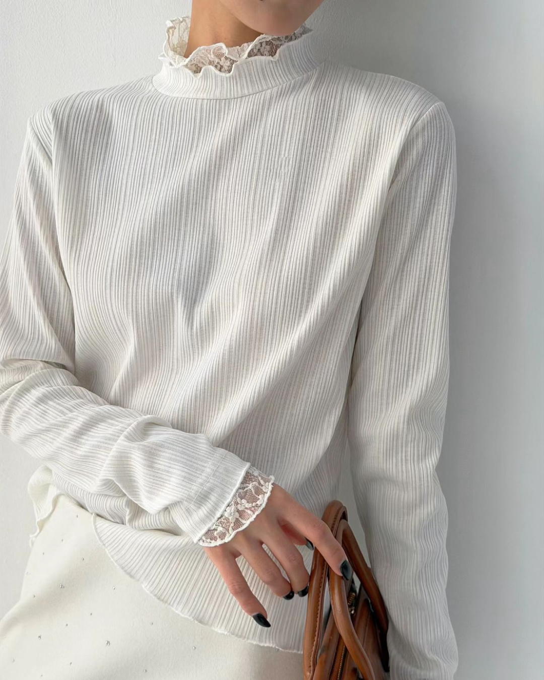 Marie-Marie 溫柔蕾絲修身立領上衣