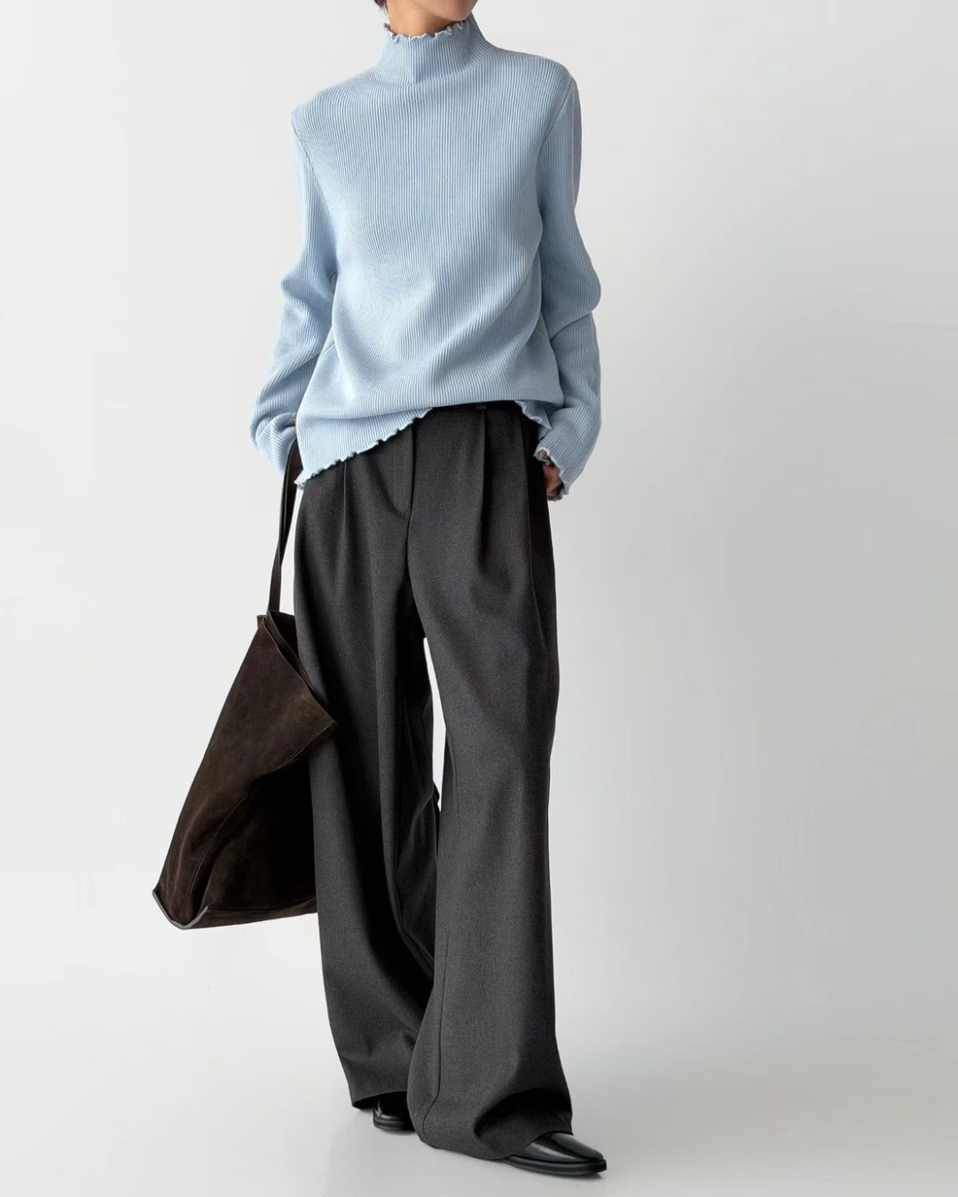 Marie-Marie 霧絨感半高領荷葉針織上衣