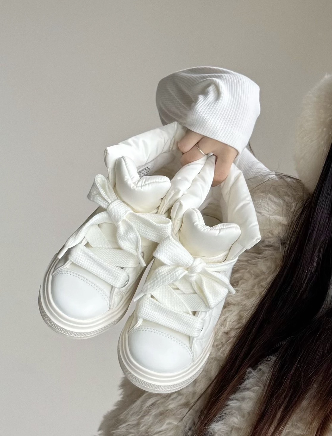 <穿靴的人先享受冬天👢> Converse ELEMENTS BOOT 蓬蓬短靴 雪白🤍