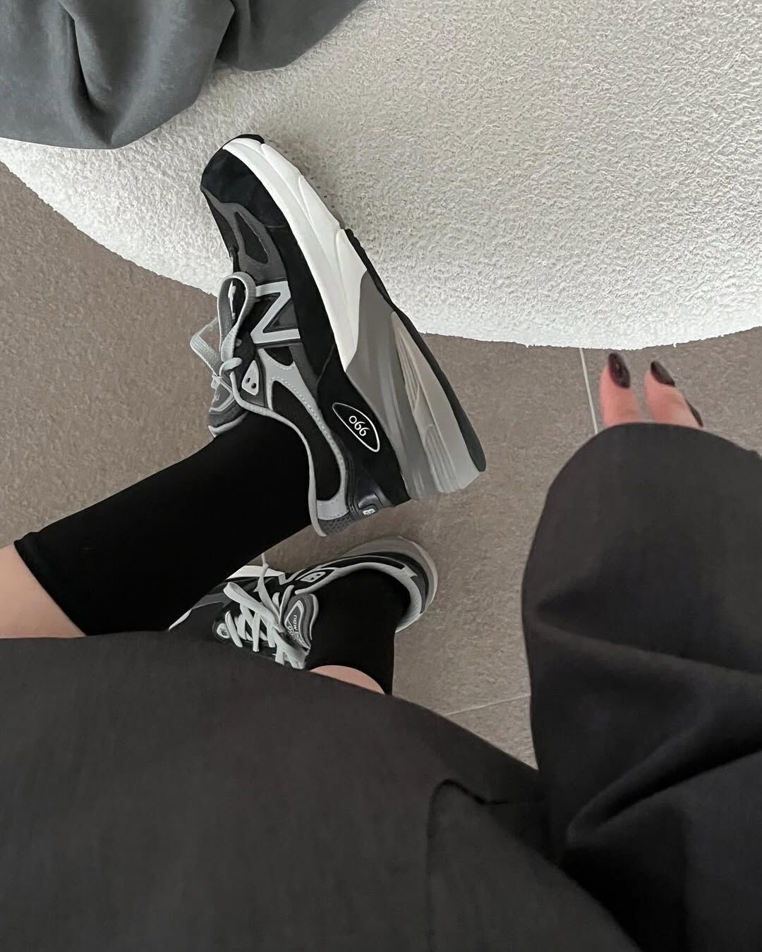 <年末折扣🇯🇵> NEW BALANCE 990 V6 NB 黑色 B楦 女鞋 美製 W990BK6 / 現+預