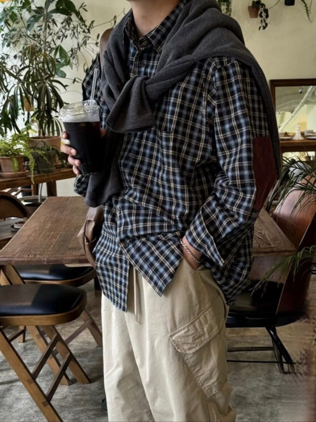 肘貼燈心絨格子襯