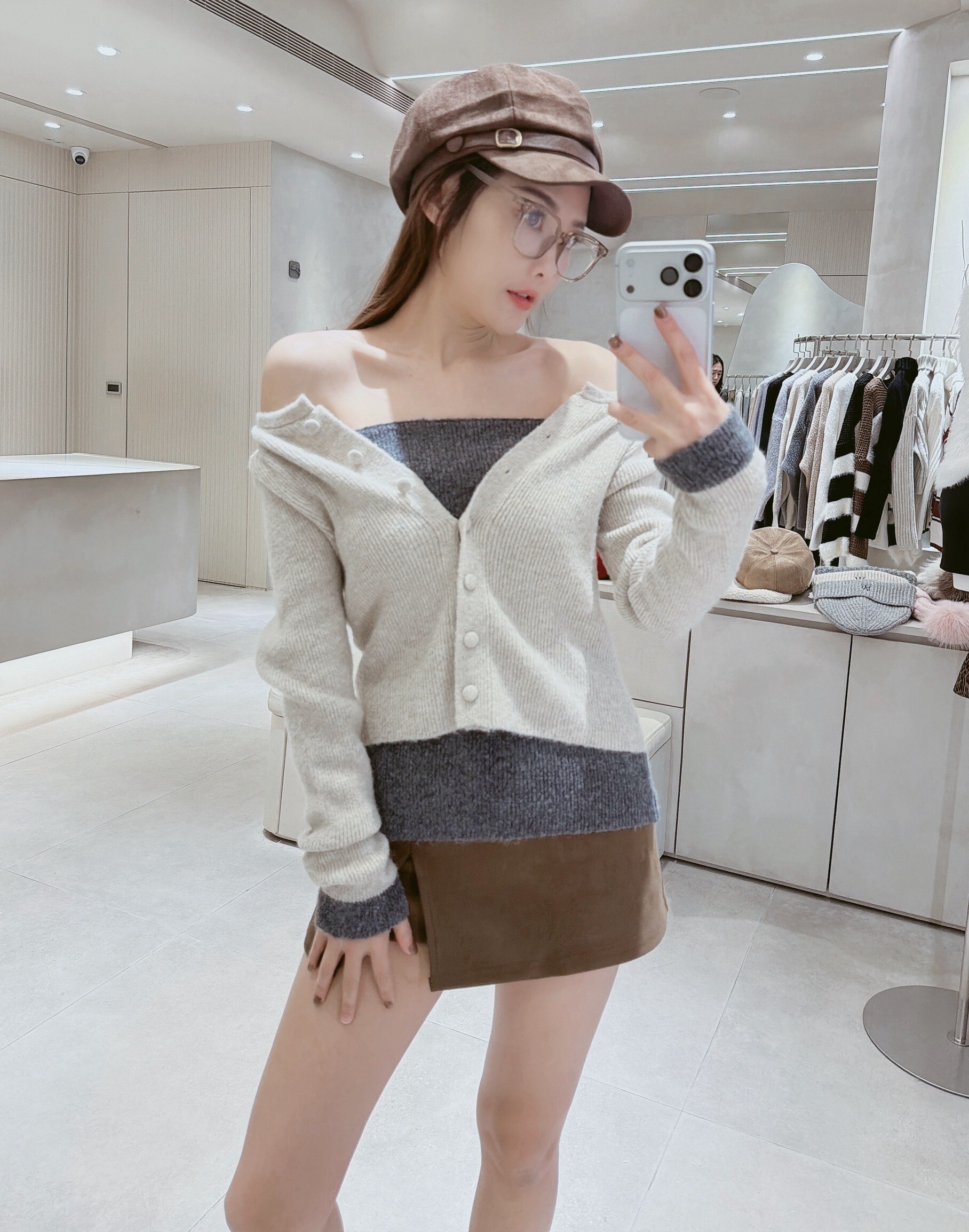 假兩件撞色包釦針織衣