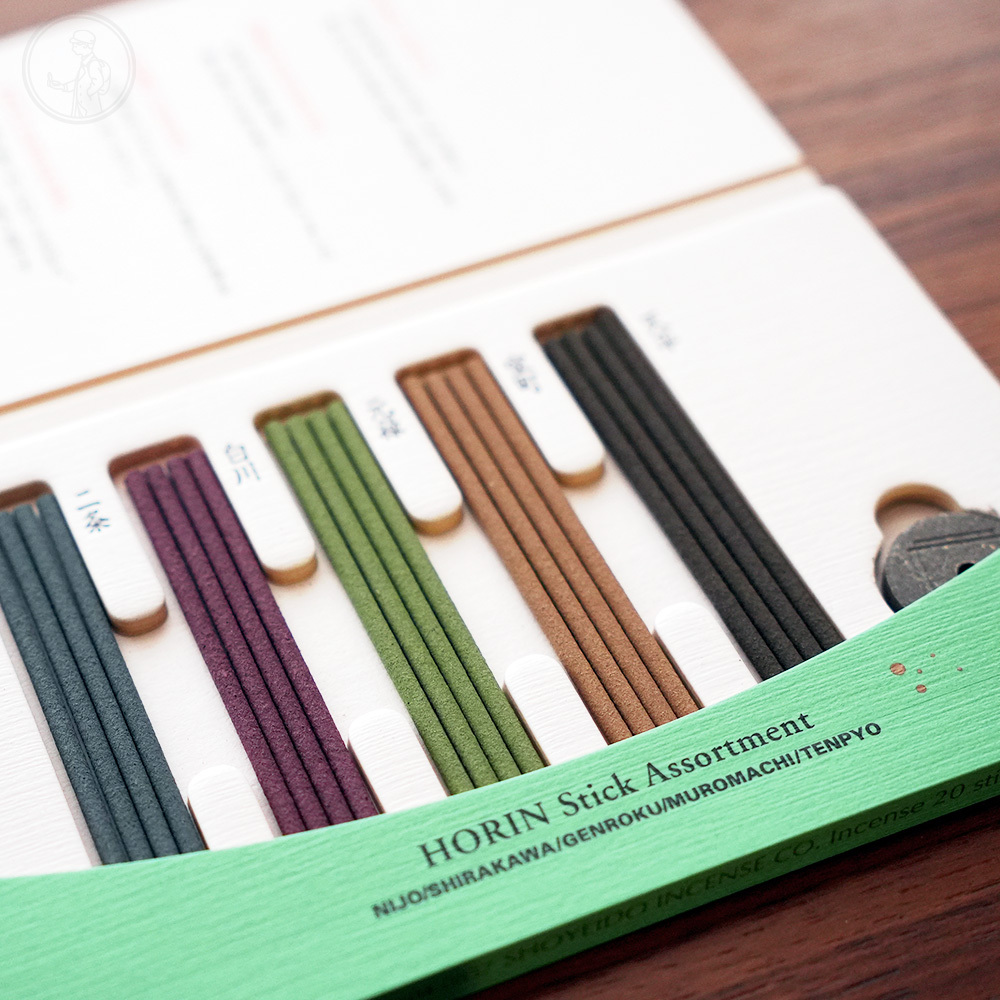 京都松榮堂 芳輪系列 京五彩線香組 附簡易型香立