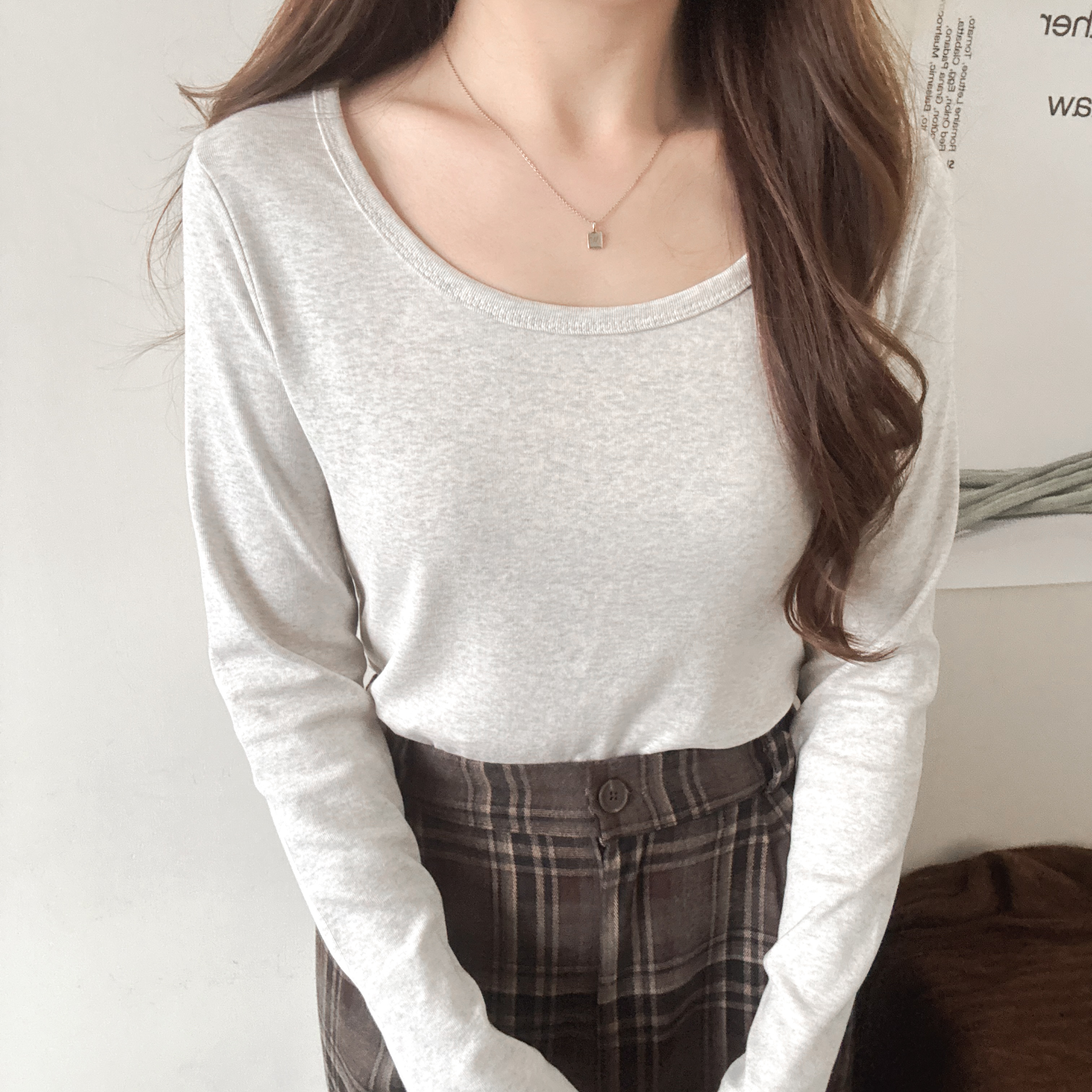 U領棉質Basic上衣