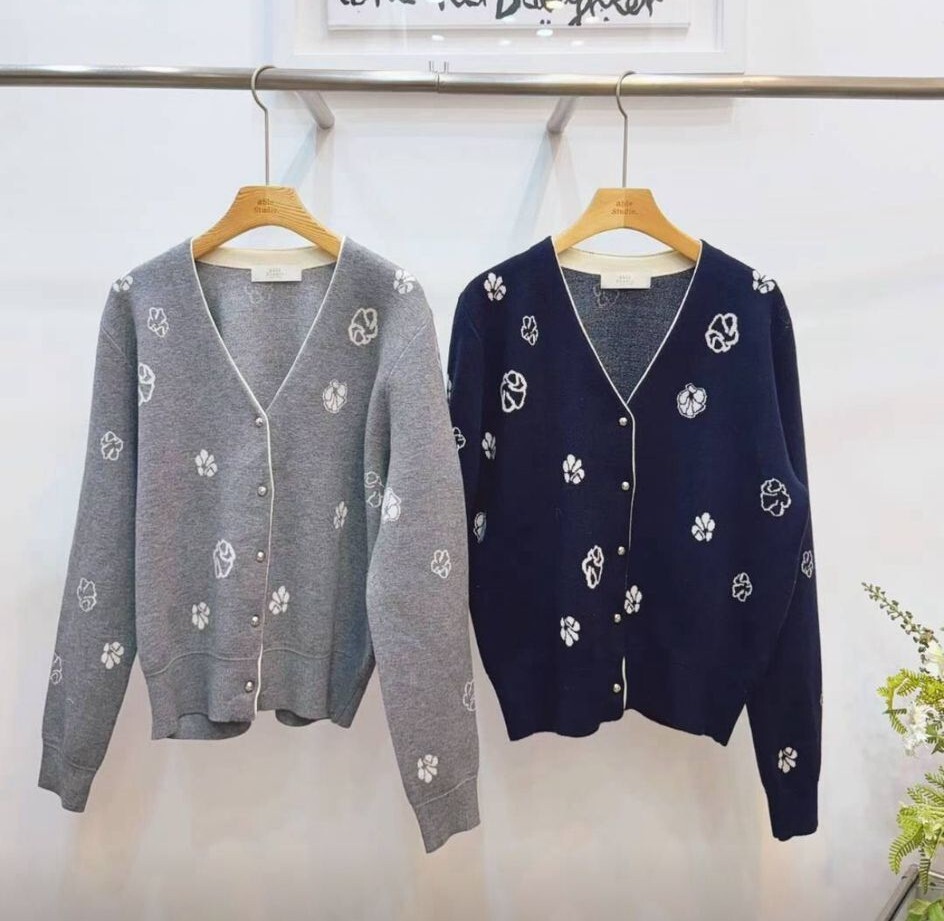 AB67 胸 40-52 長 23$359