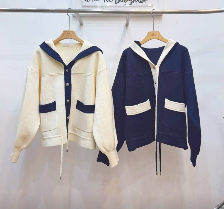 AB68 胸 48-62 長 21.5$349