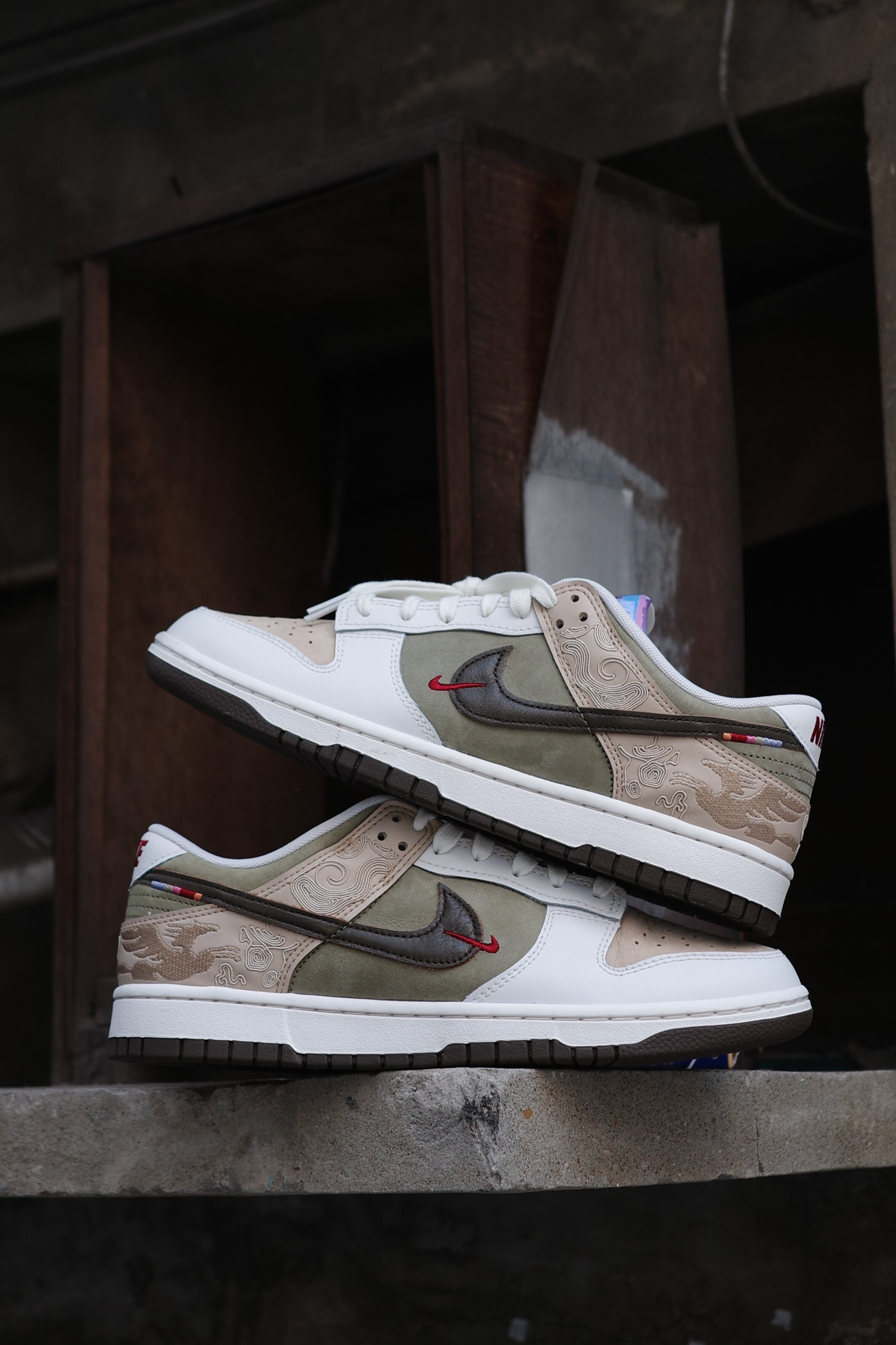 Nike Dunk Low 馬年限定 橄欖綠 CNY限定 IQ1118-220