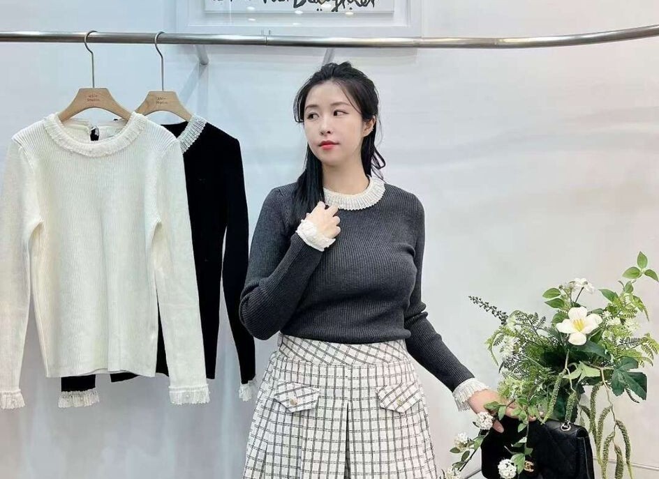 AB78 胸 36-58 長 24 $309