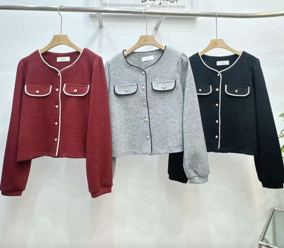 AB79 胸 38-49 長20  $349