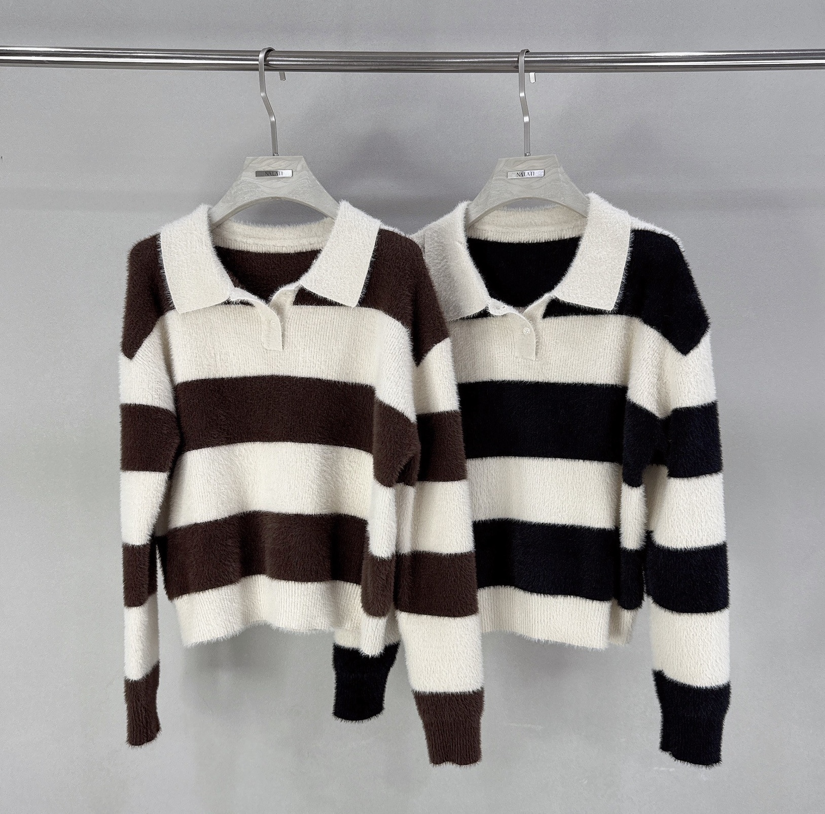 開釦翻領橫寬條海毛上衣