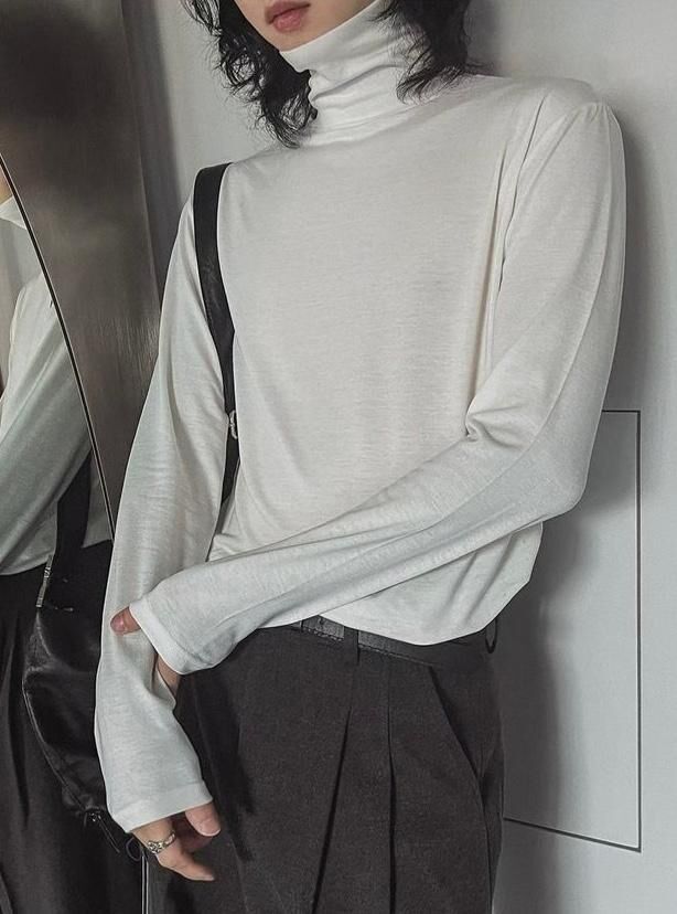 淨色樽領長袖衫 GAMBLE-048T