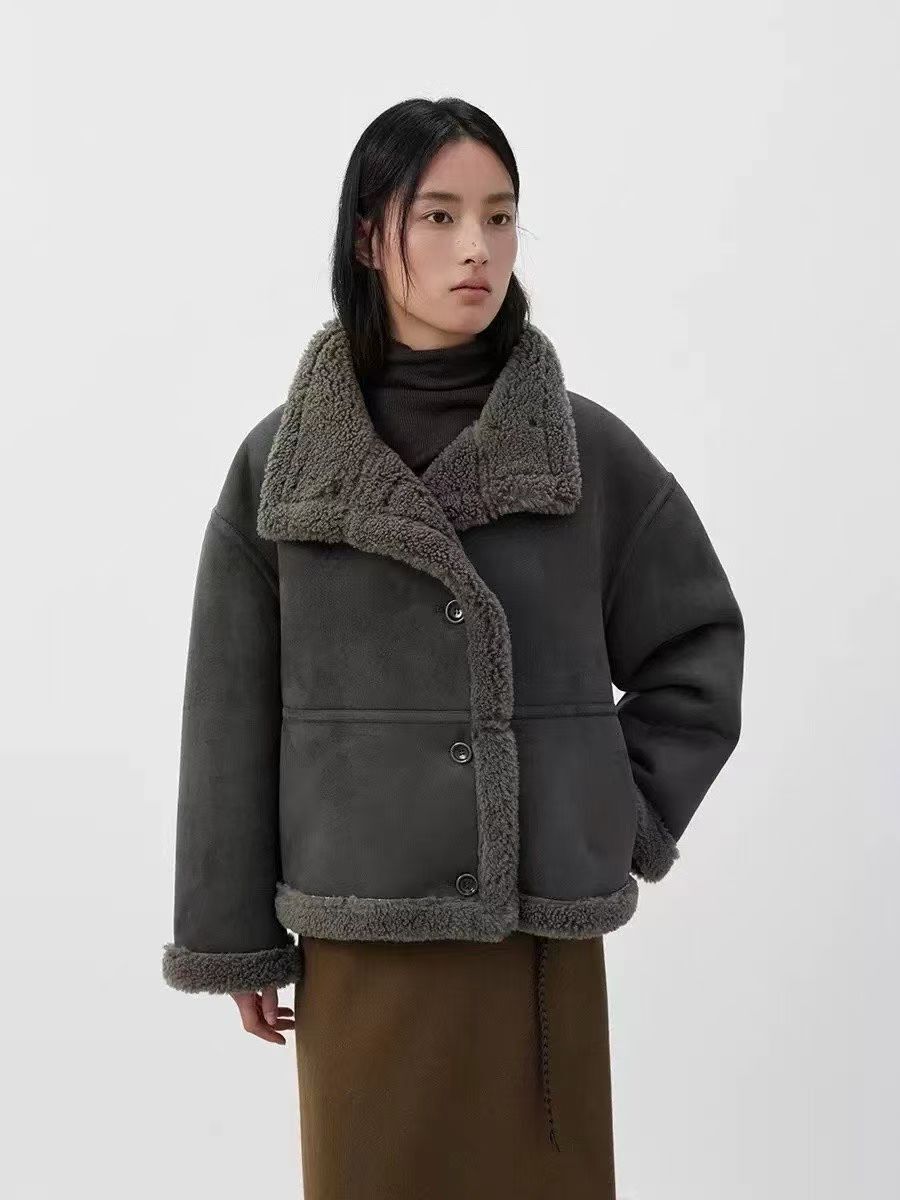 限量現貨/又軟又輕羊羔麂皮翻領外/2色均碼/灰