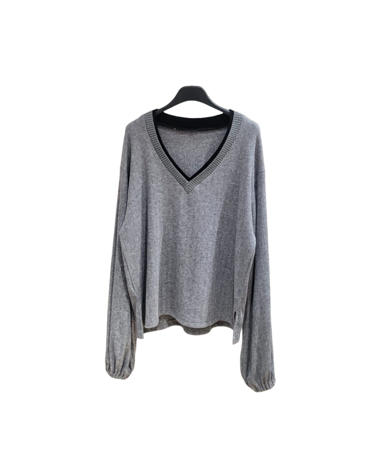 A39 #23601  V領坑紋Top-  灰色