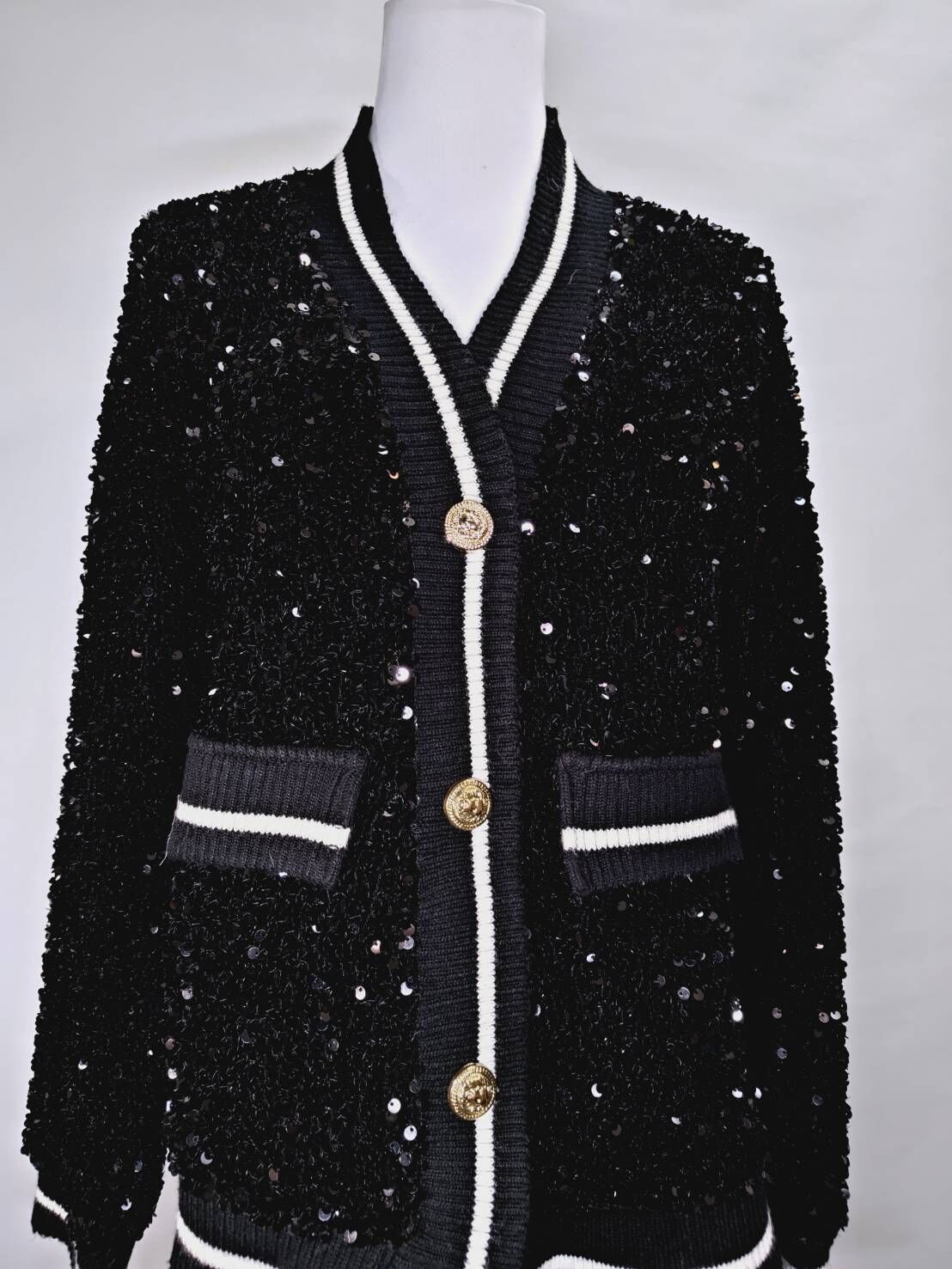 韓系金釦撞色邊針織外套+長裙 C77