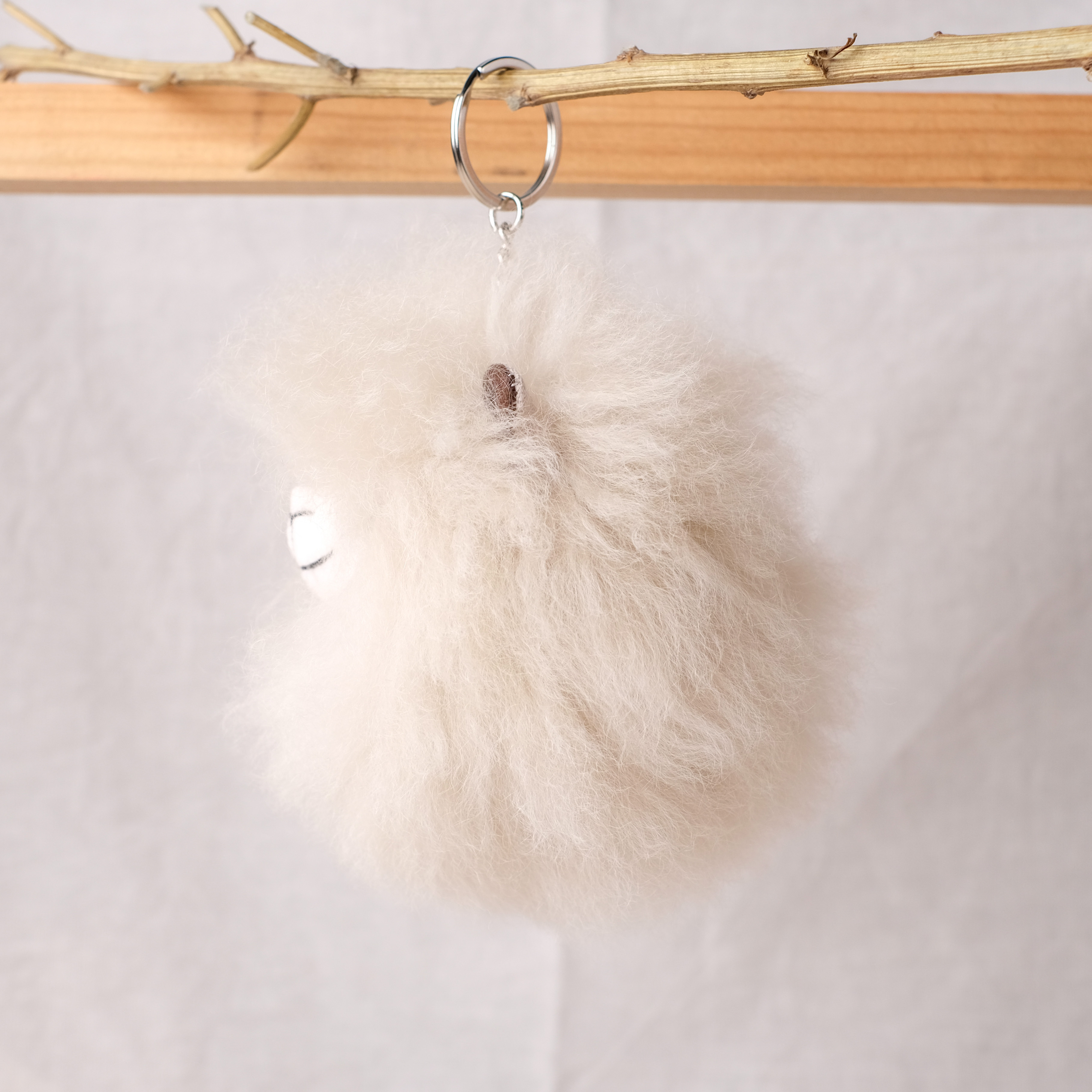 羊駝毛絨吊飾｜米白｜秘魯