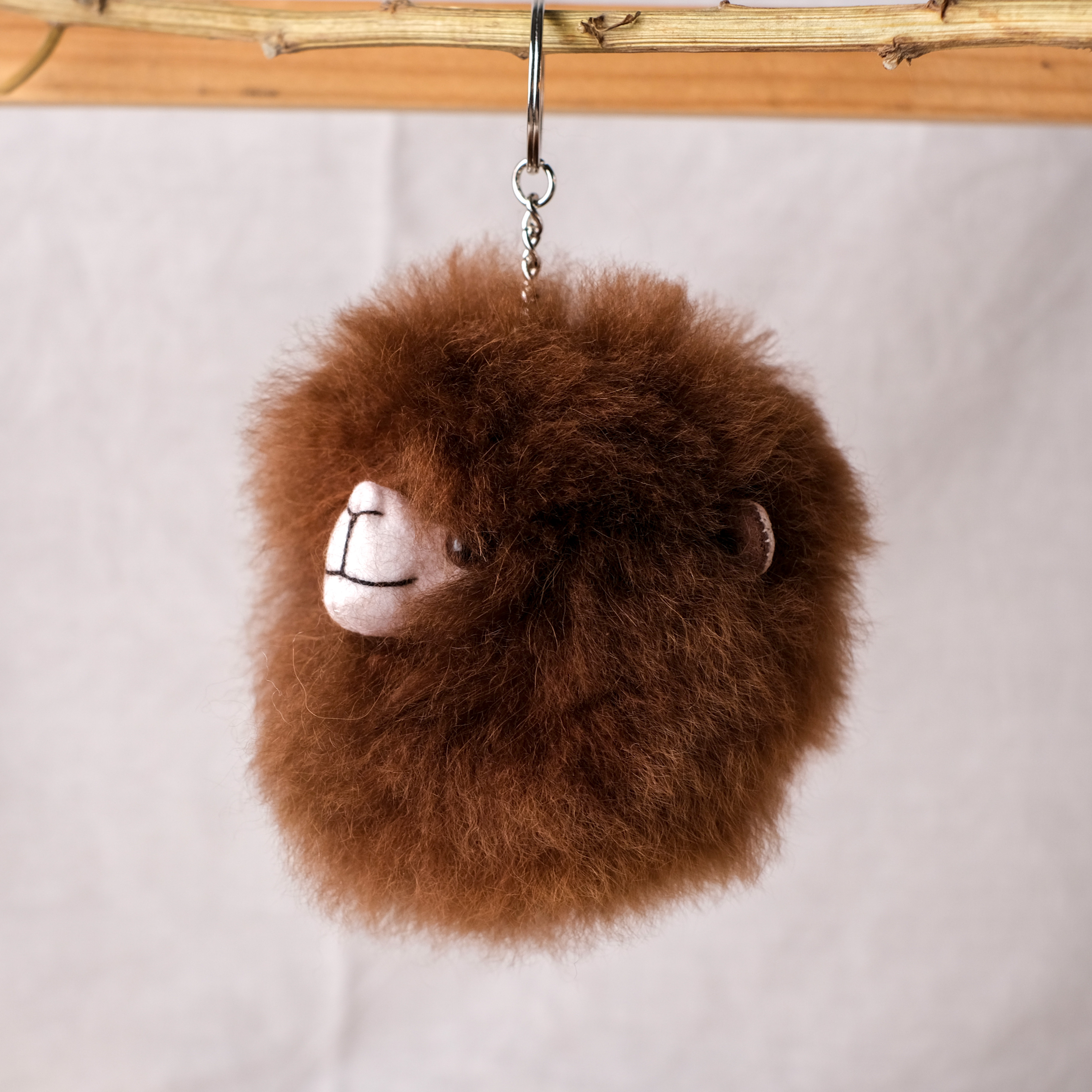 羊駝毛絨吊飾｜深棕｜秘魯