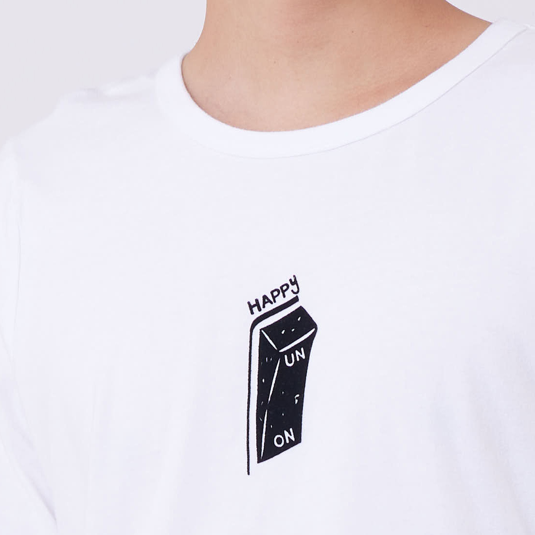 Onhappy 長袖蜜桃棉男T白色 /S號/ 微瑕特價