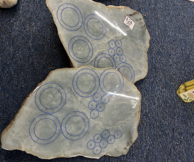 SV005 E26 私人定制翡翠手鐲（送手鐲心拉光,送一件平安扣，一个佛公）