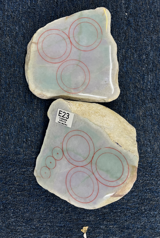 SV002 E23 私人定制翡翠手鐲（送手鐲心拉光,送一件平安扣）