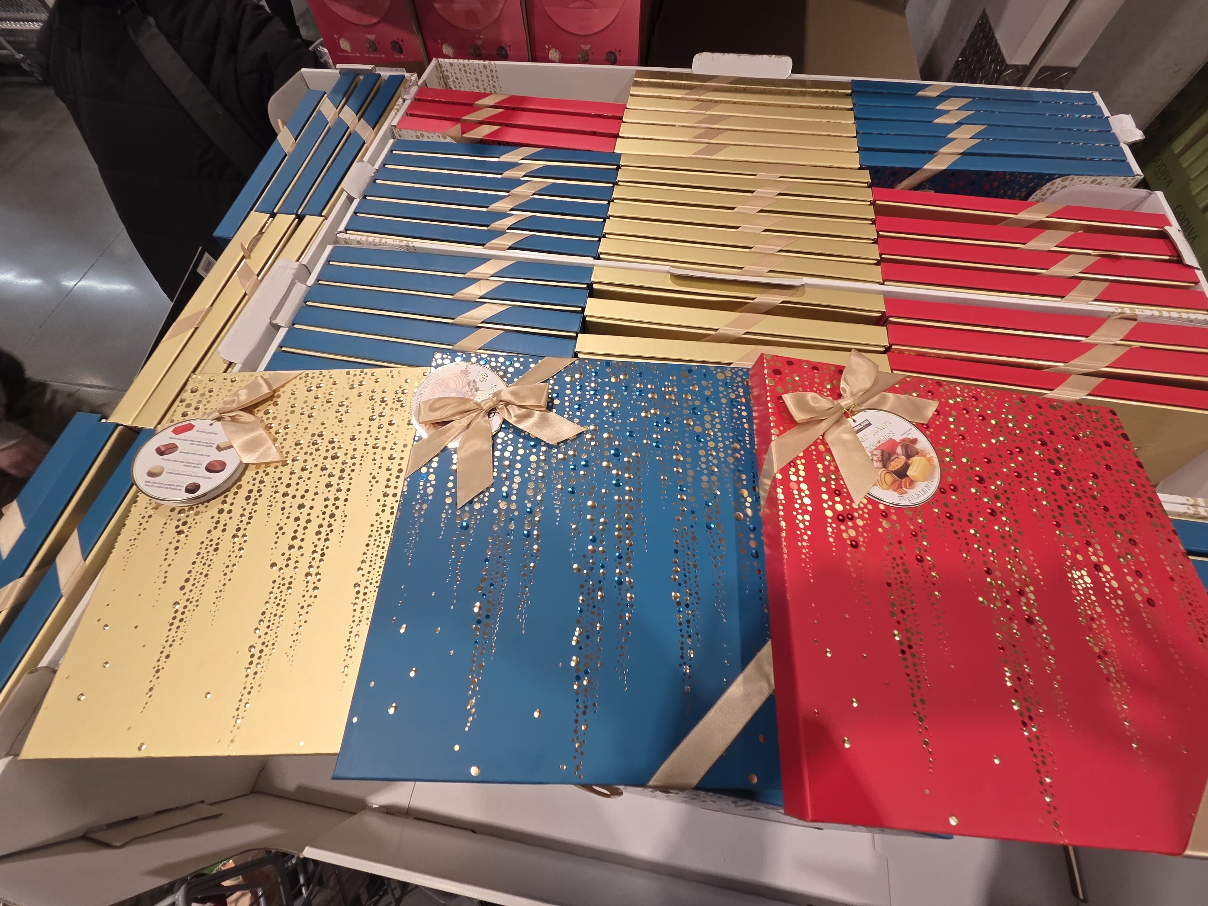 SS076 KIRKLAND 比利時朱古力46粒 exp: 2026.03