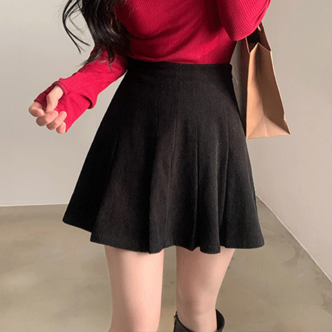秋冬現貨｜燈芯絨百褶裙